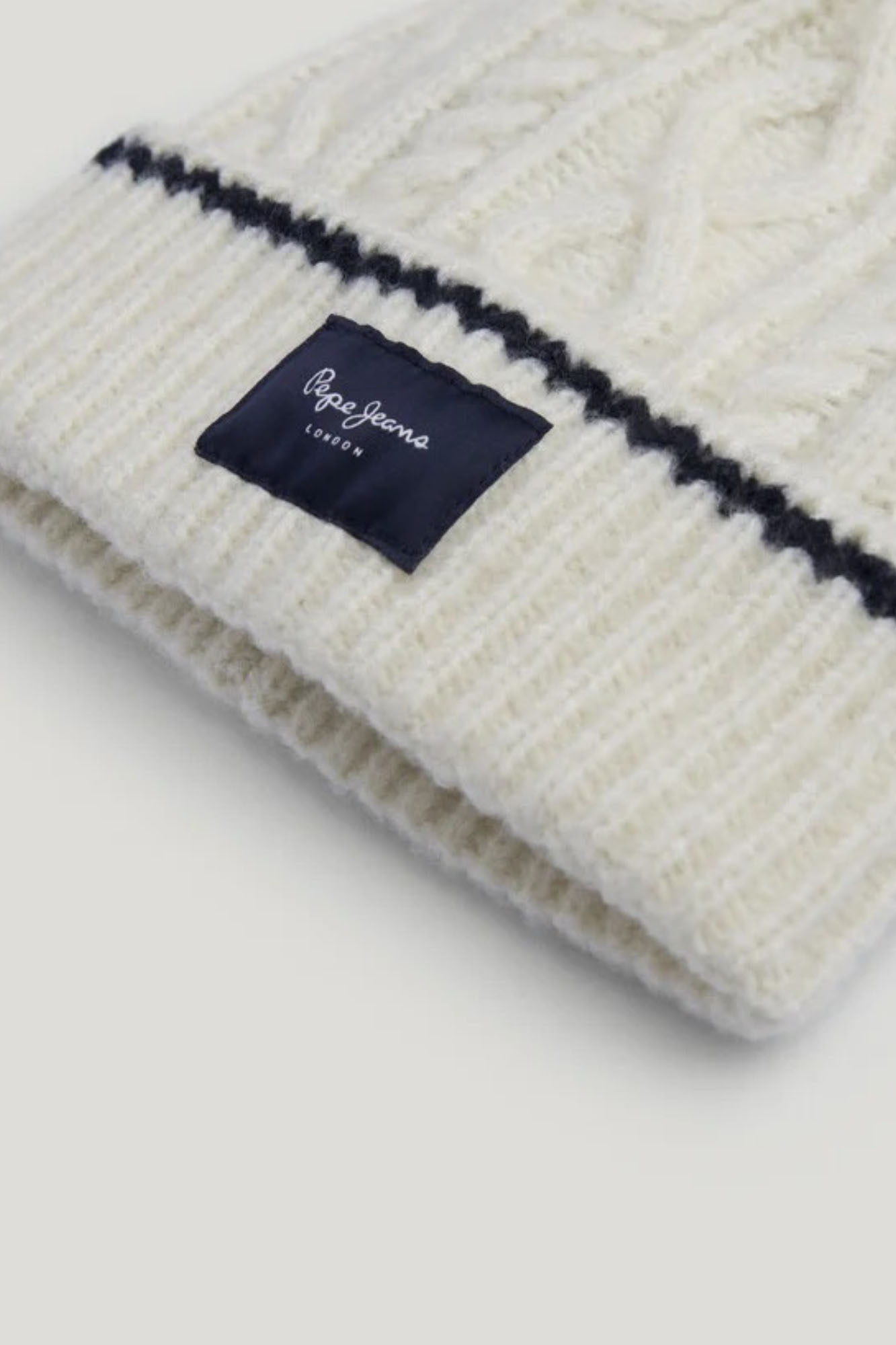 PL040359 Шапка Pepe Jeans Белый