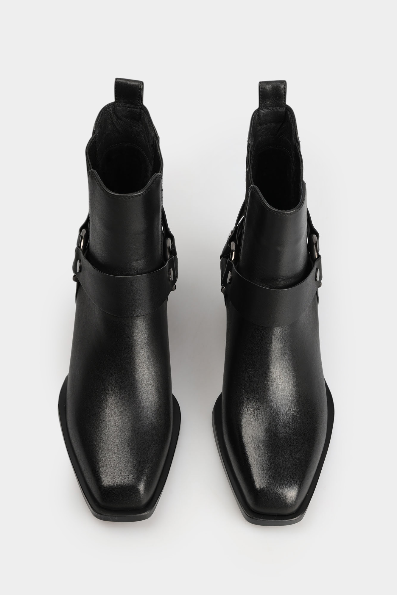 MC21804 Челси Marc Cony Черный