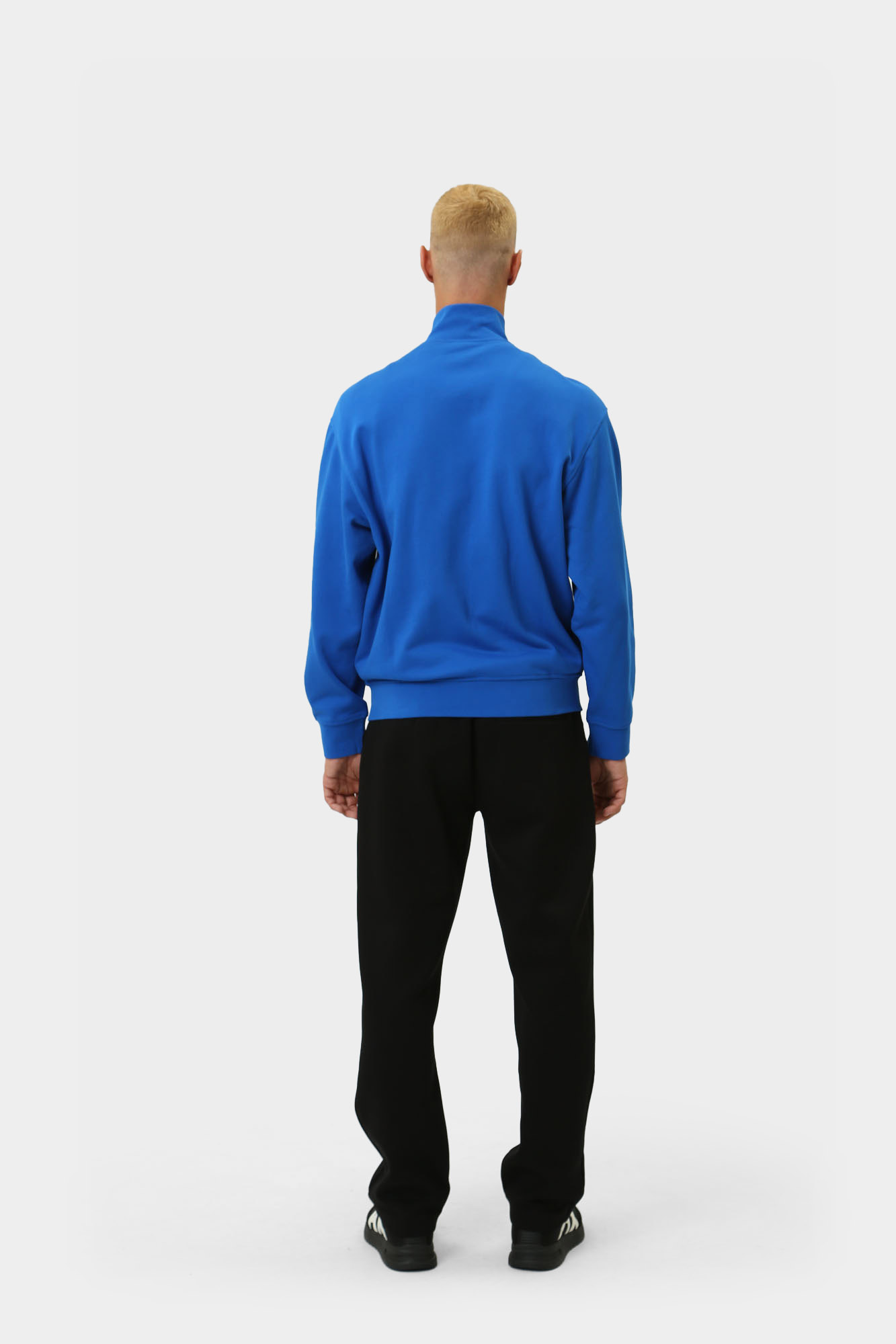 6DZMJJ_ZJ4XZ Толстовка Armani Exchange Голубой