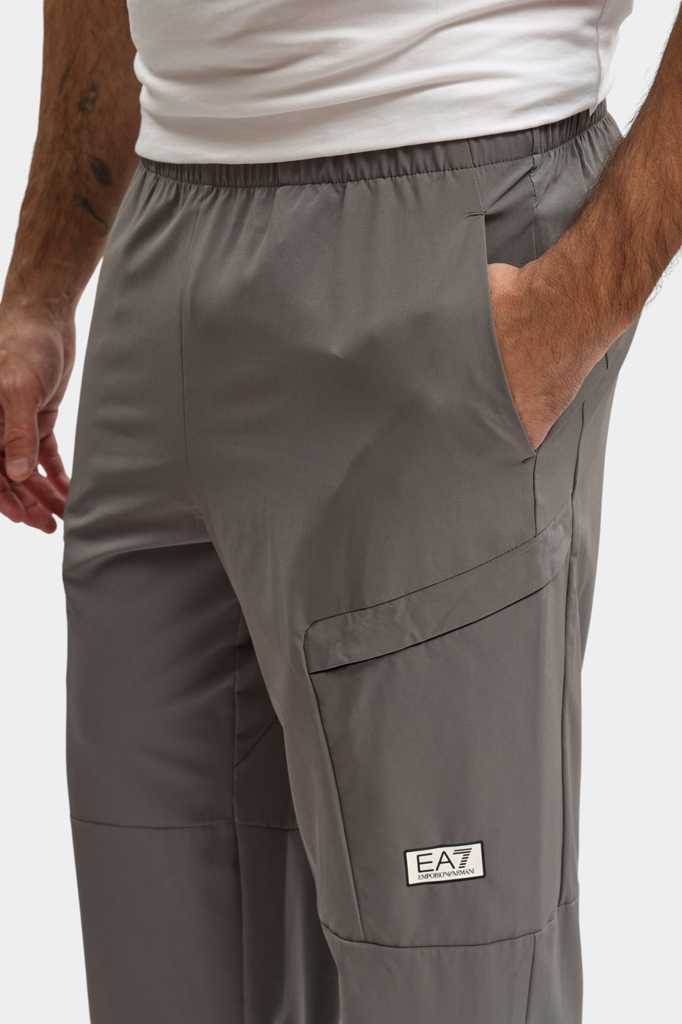 7M001379_AF13392 Брюки EA7 Серый