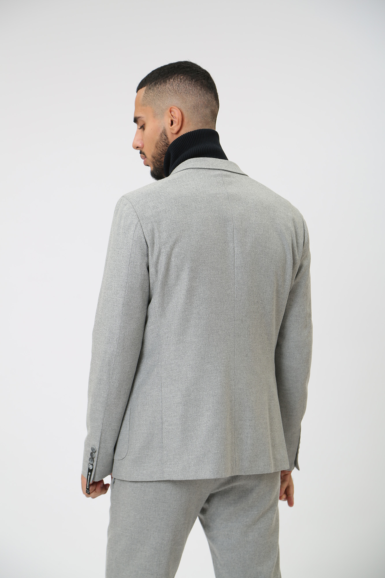 30040660_10016469 Пиджак классический Strellson Серый