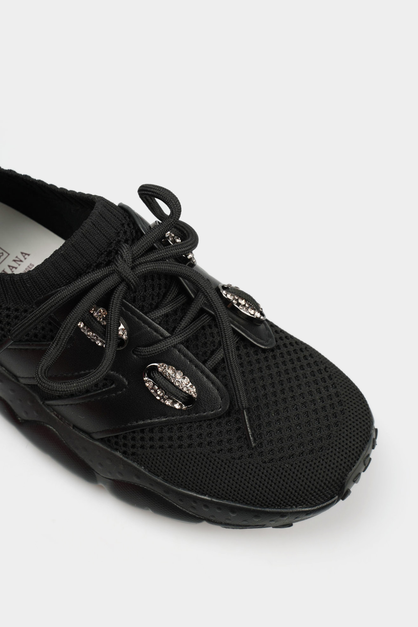 QS636-G202 Кроссовки Graciana Черный