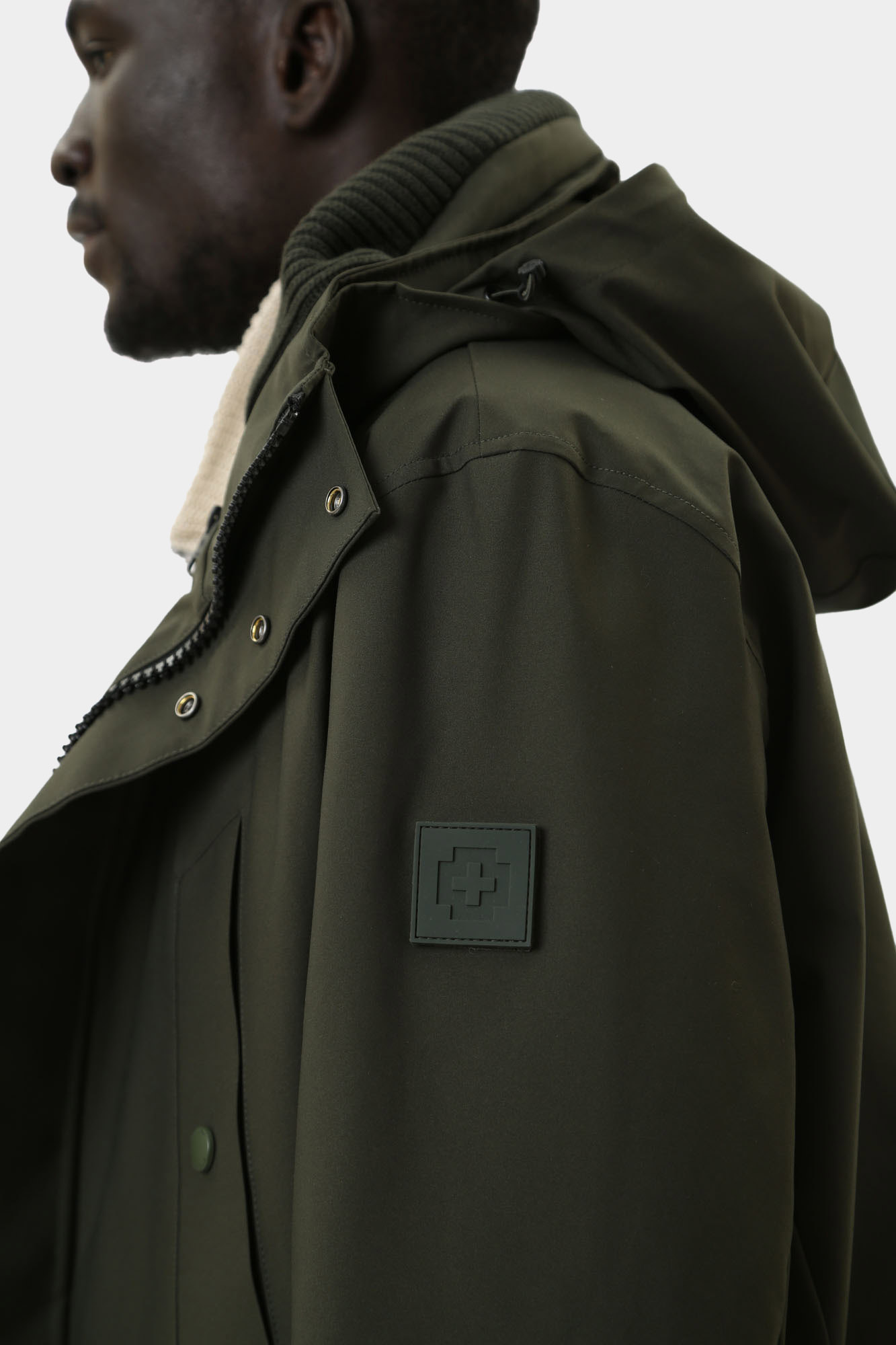 30045582_10016399 Куртка Strellson Зеленый