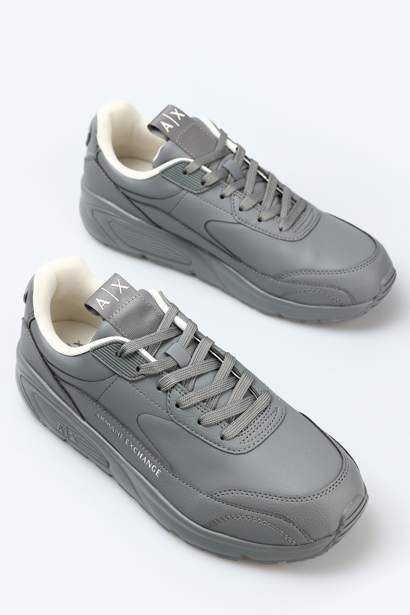 XUX121_XV768 Кроссовки Armani Exchange Серый