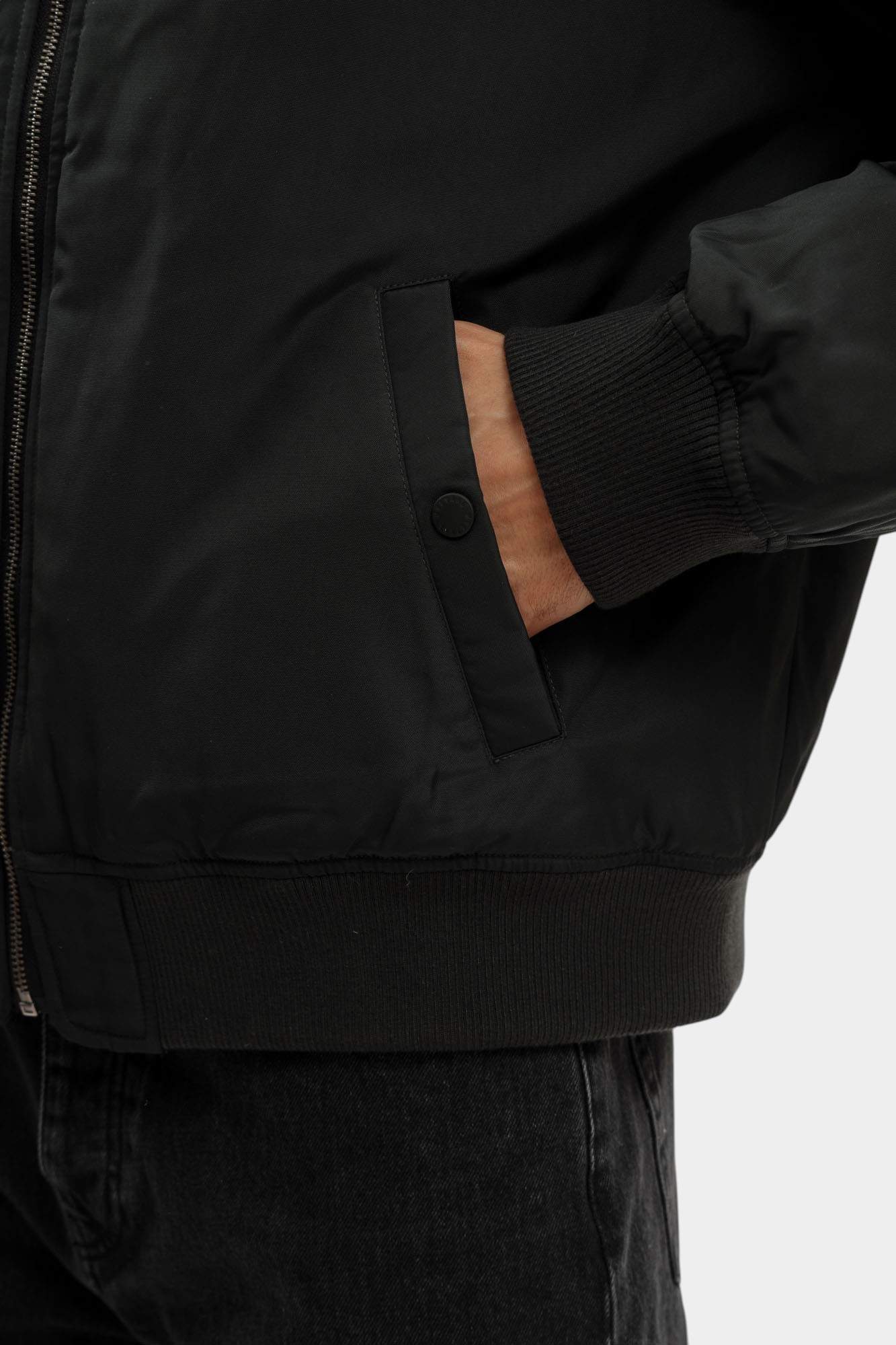 1016892 Бомбер Mustang Черный