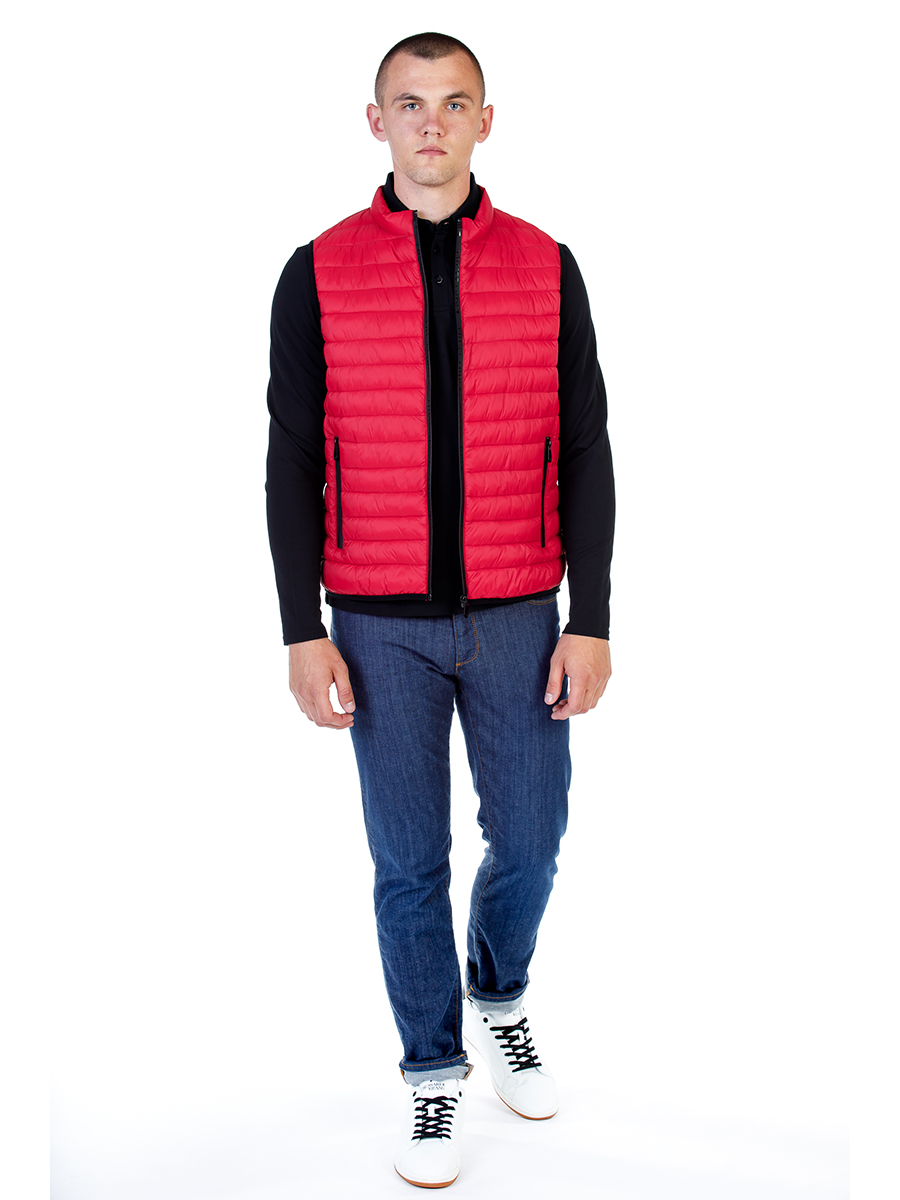 52S00401-1T001596 Жилет утепленный Trussardi Красный
