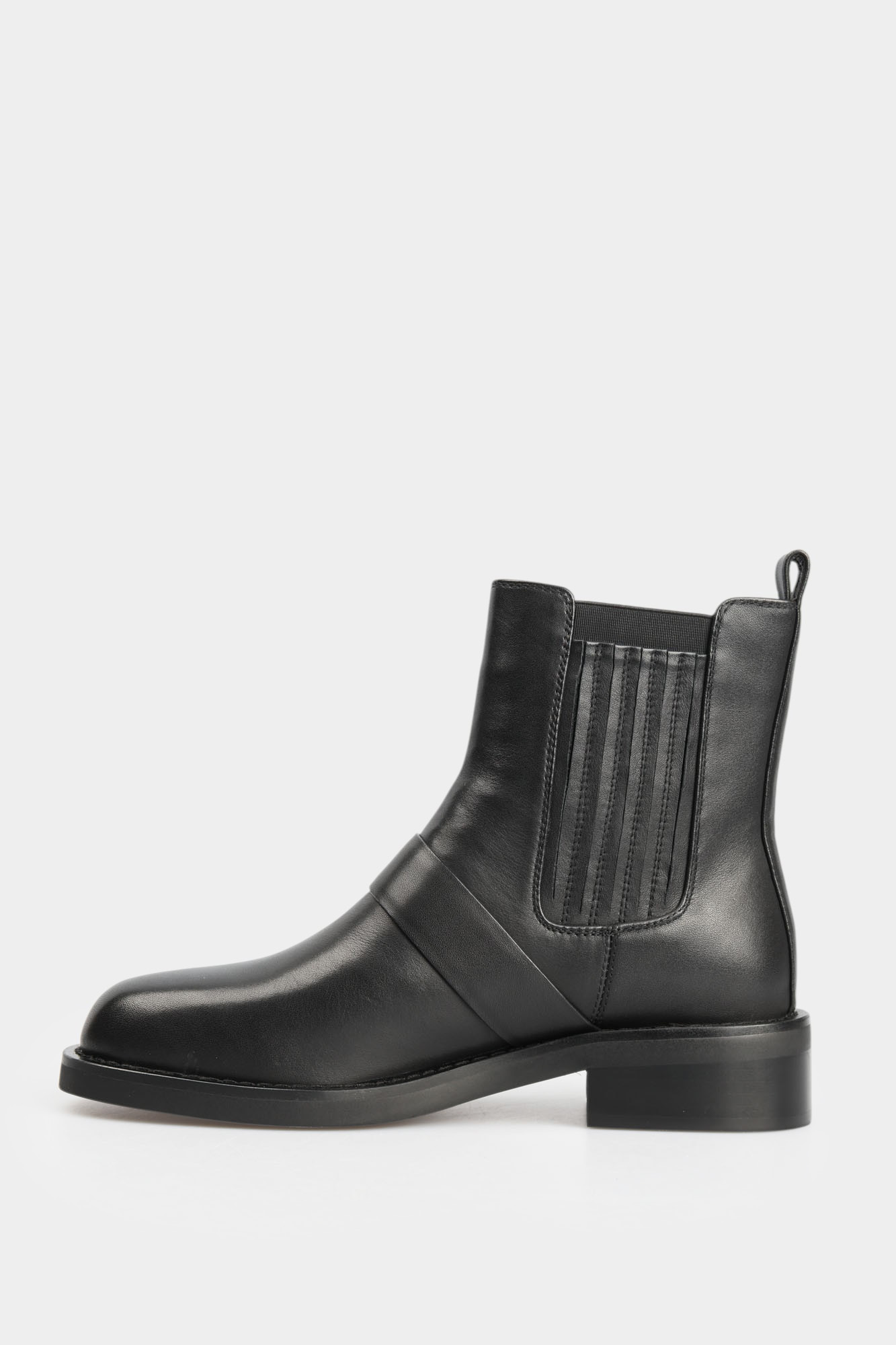 MC21858 Челси Marc Cony Черный