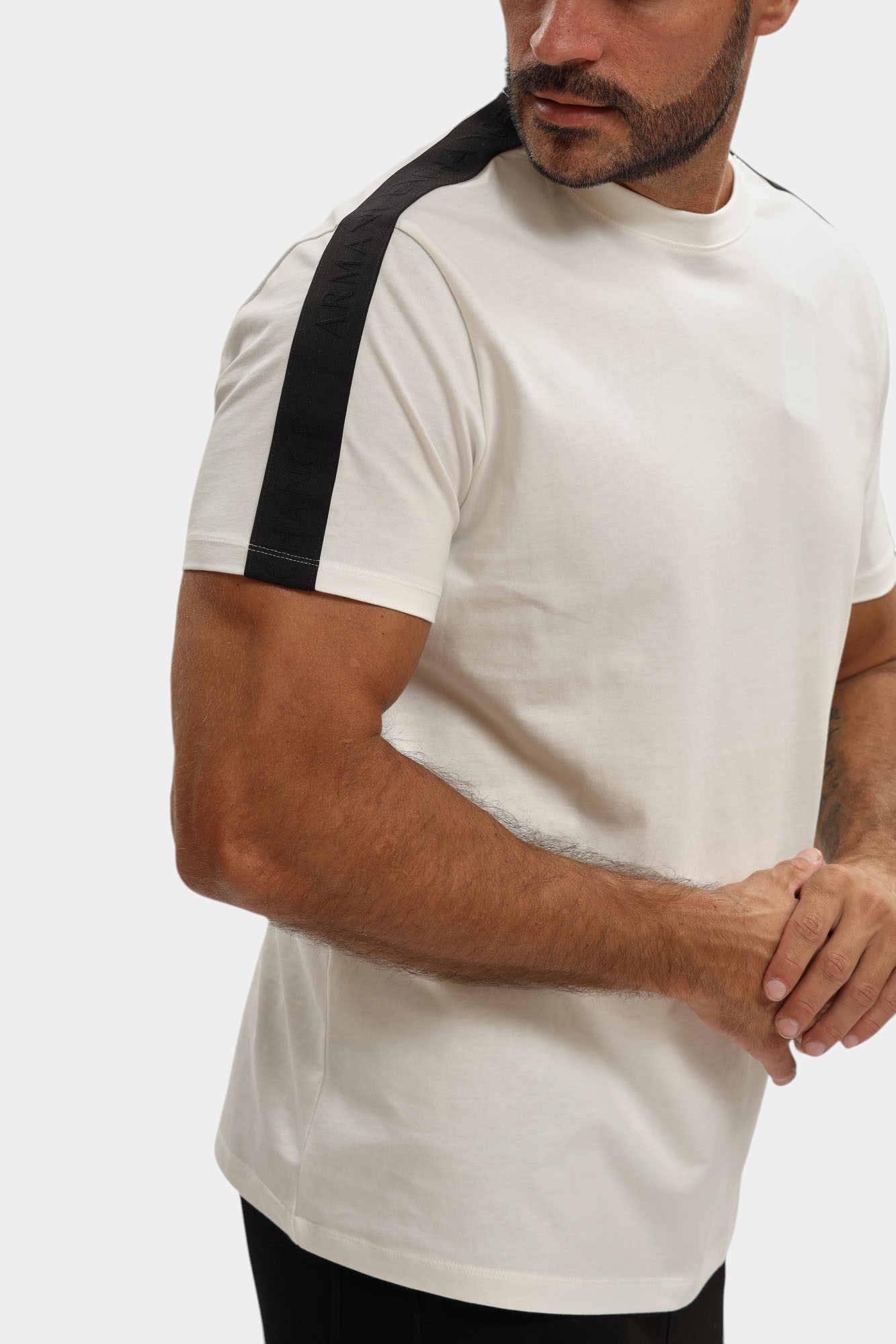 XM001283_AF10361 Футболка Armani Exchange Белый