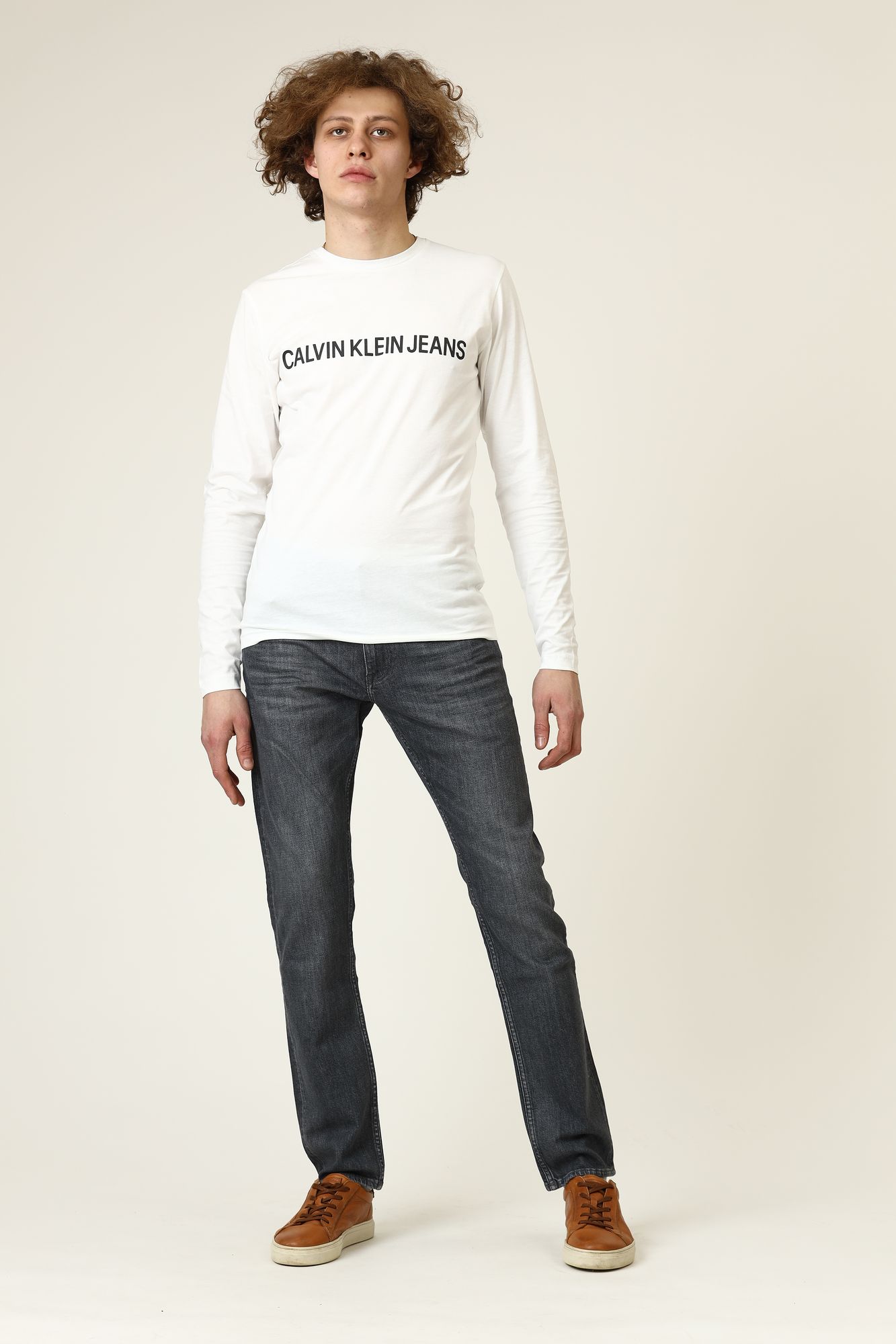 K10K102673_ Джинсы STRAIGHT Calvin Klein Jeans Серый