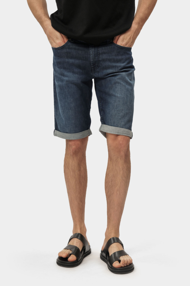 Футболка EA7  Черный