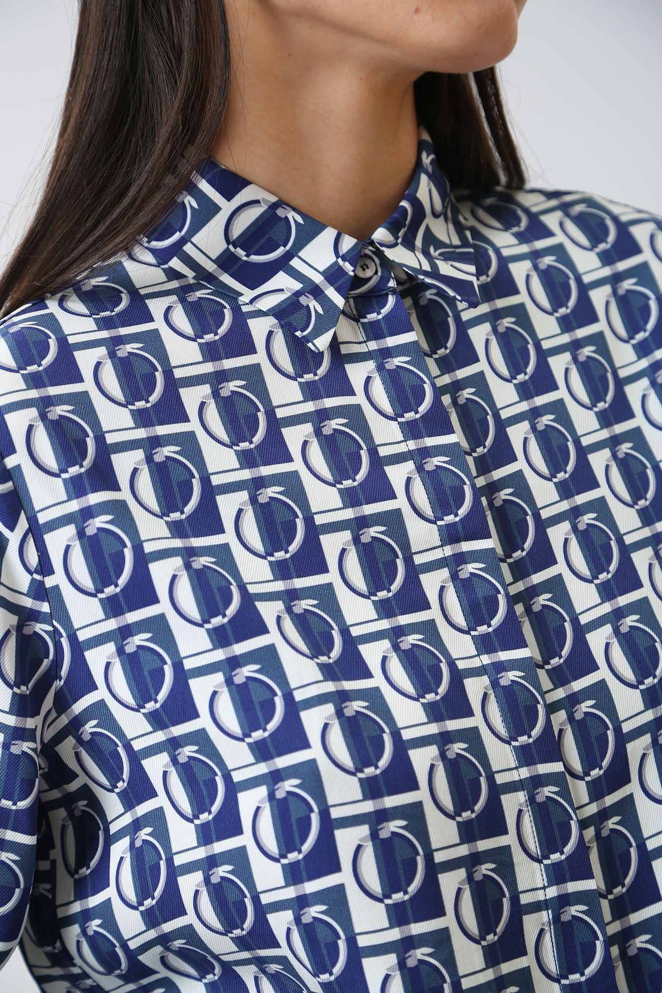 56C00628-1T006319 рубашка trussardi