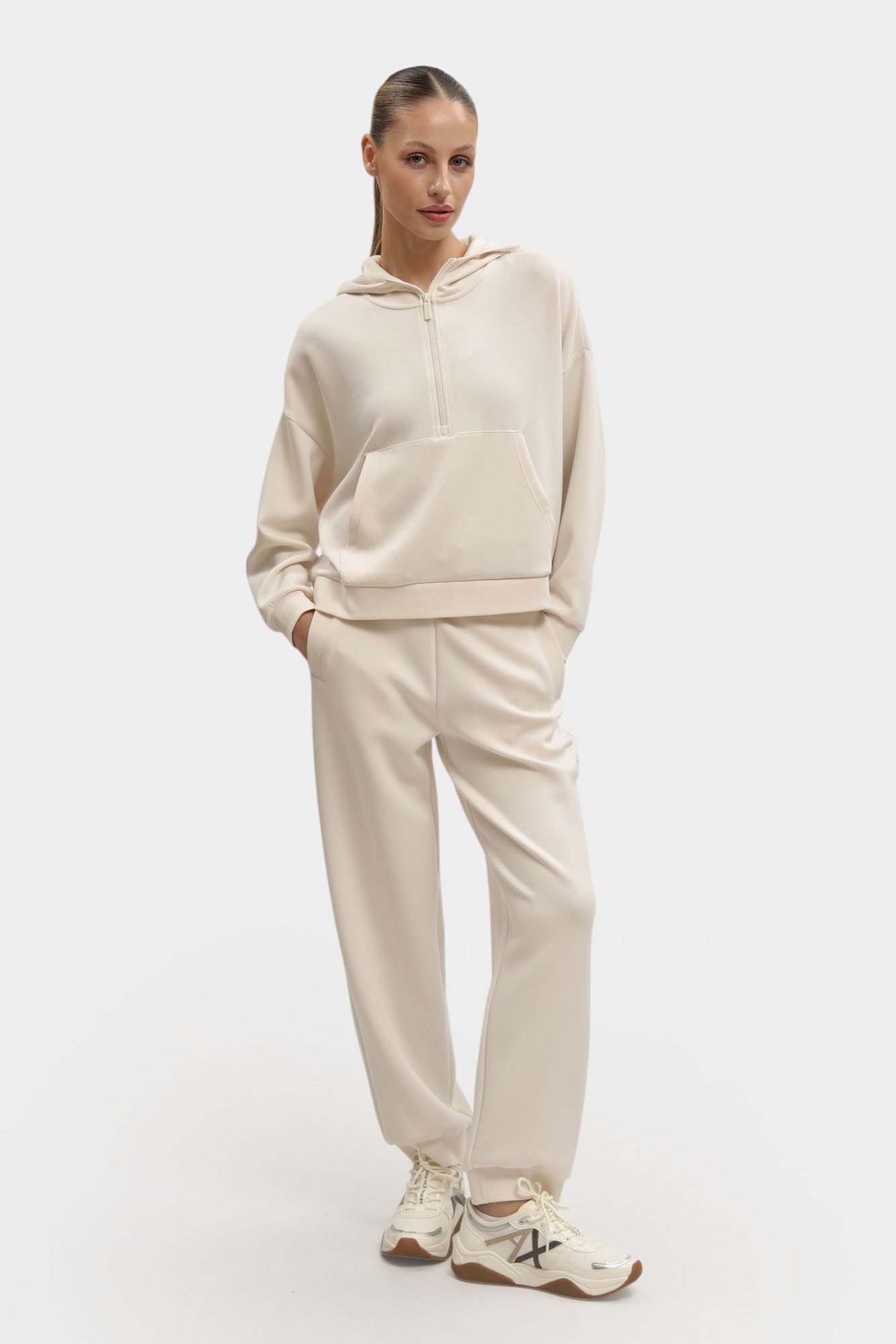 XW001011_AF16111 брюки спортивные armani exchange 