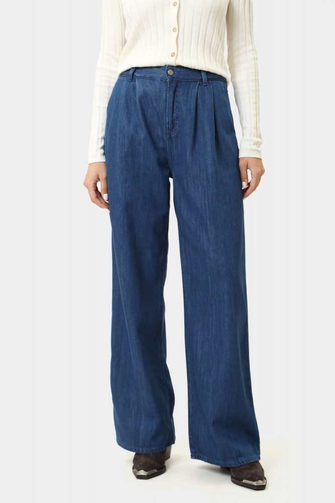 Футболка кроп-топ Calvin Klein Jeans Calvin Klein Jeans Хлопок Белый