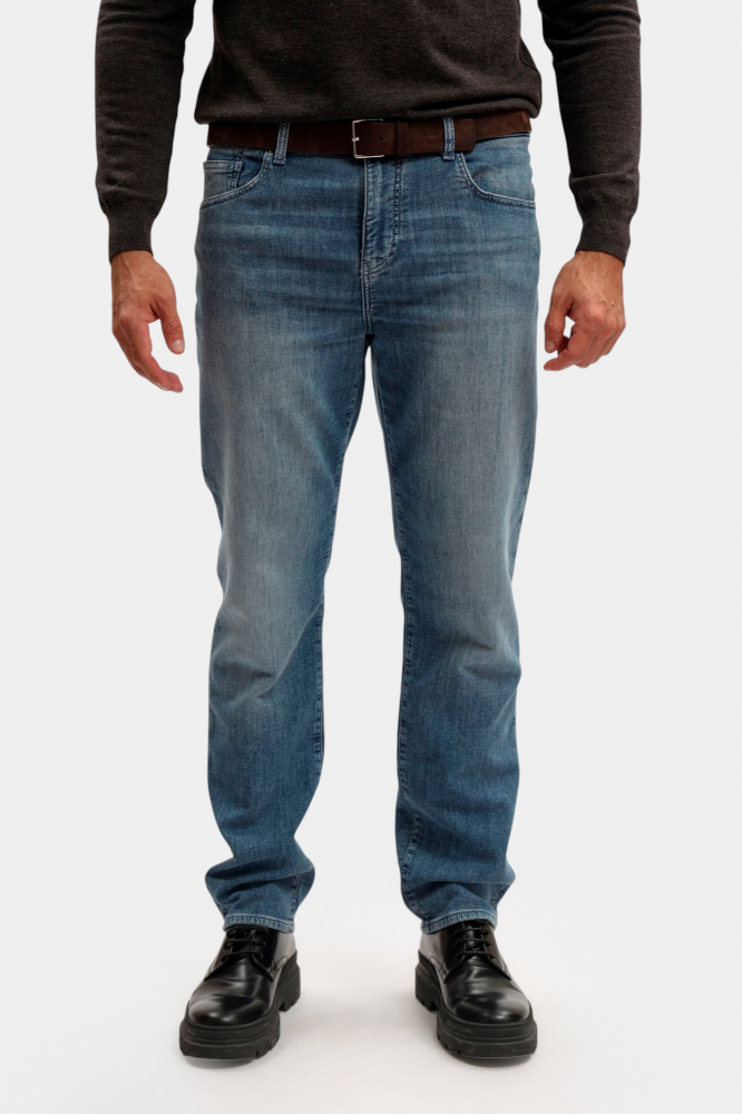 Джинсы Armani Exchange