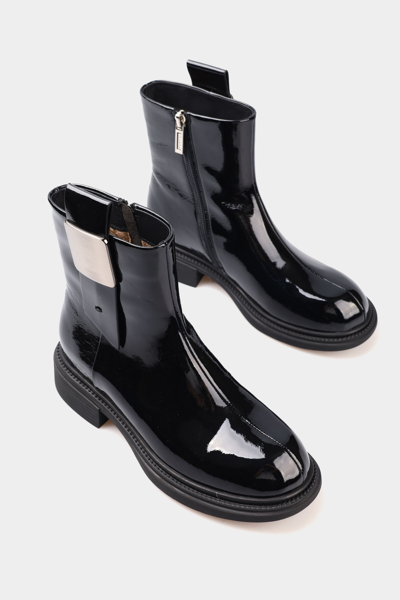 S8-36-201 Ботинки Graciana Черный