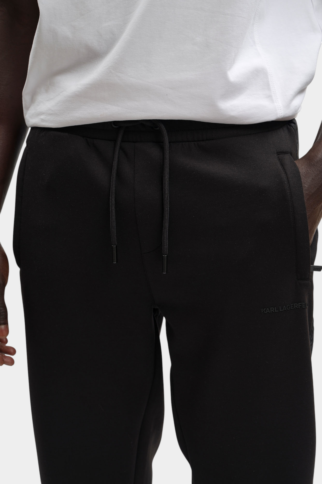 561902_705001 Брюки спортивные Karl Lagerfeld Черный