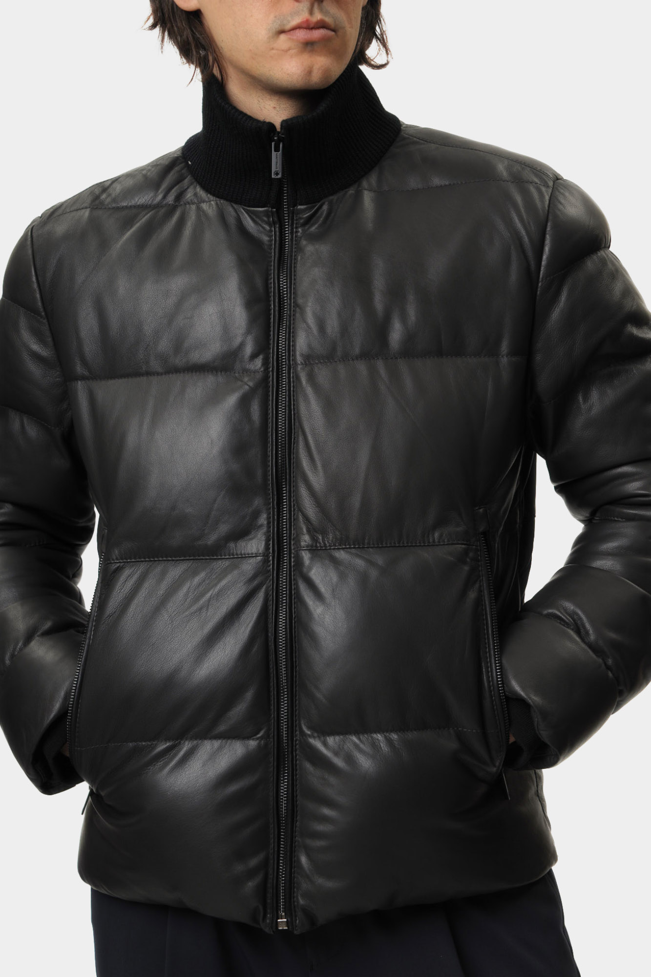 110138_80000445 Куртка кожаная Strellson Серый