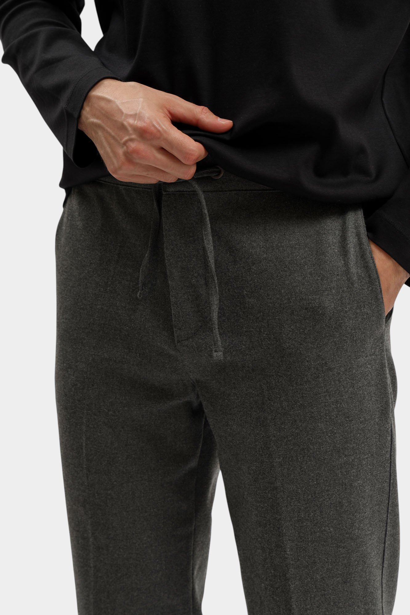 554566_265702 Брюки Karl Lagerfeld Серый