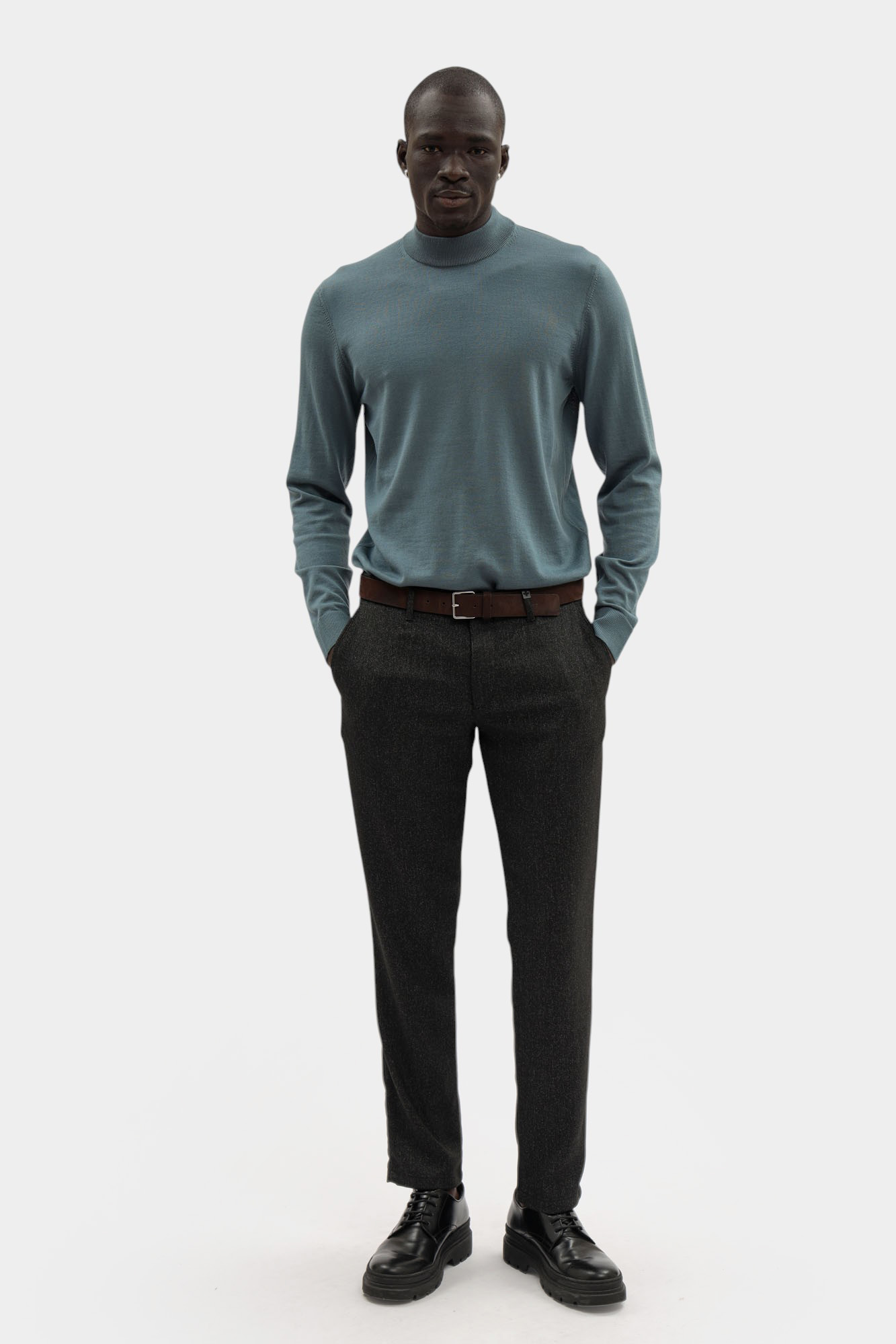 30048325_10020550 Брюки классические Strellson Синий