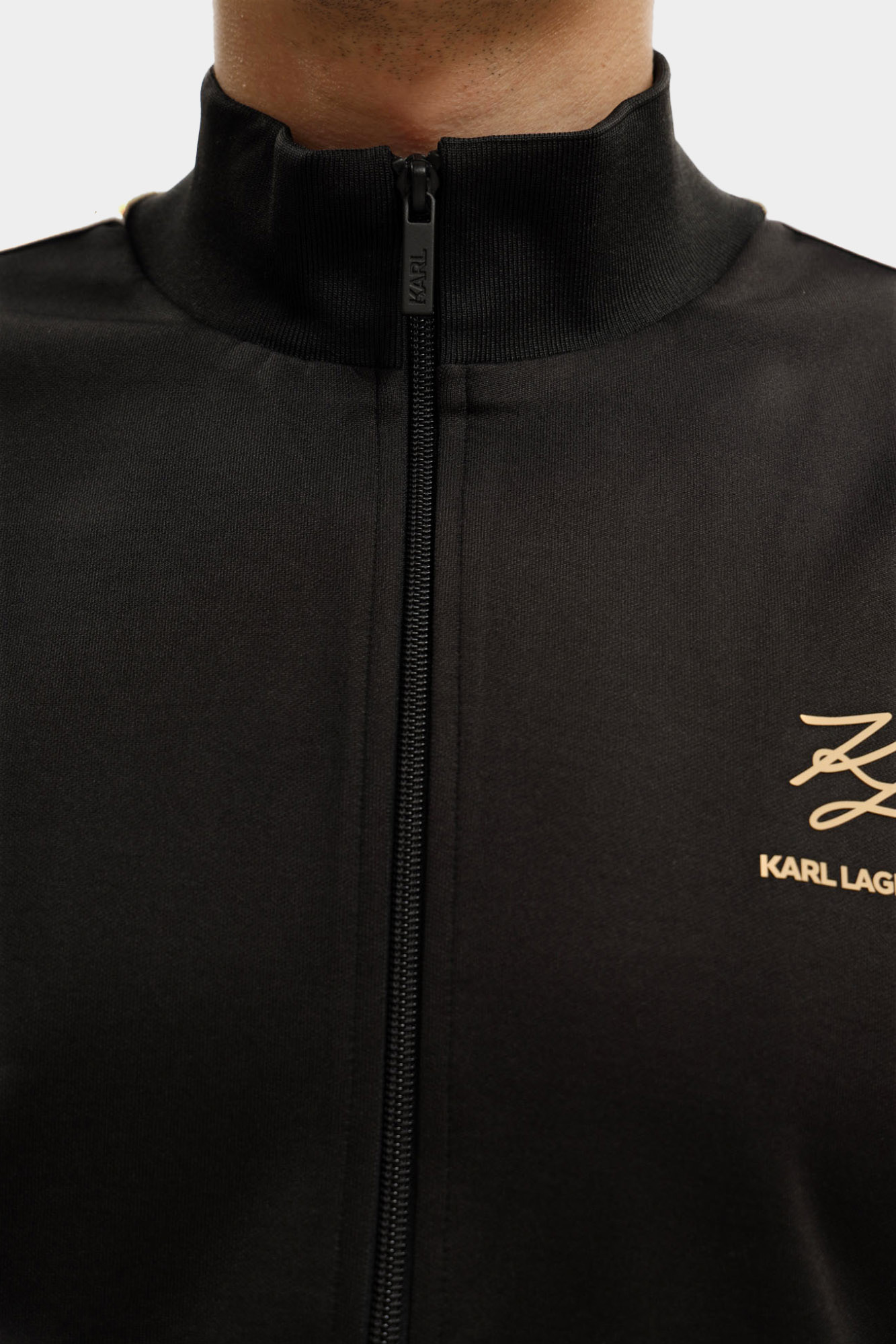 553905_705000 Толстовка Karl Lagerfeld Черный