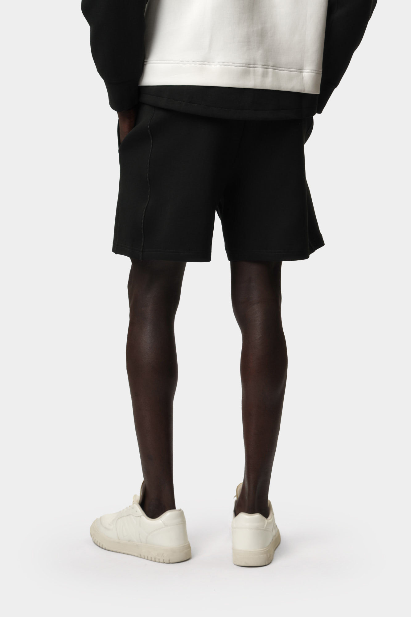 XM000228_AF10818 Шорты трикотажные Armani Exchange Хаки