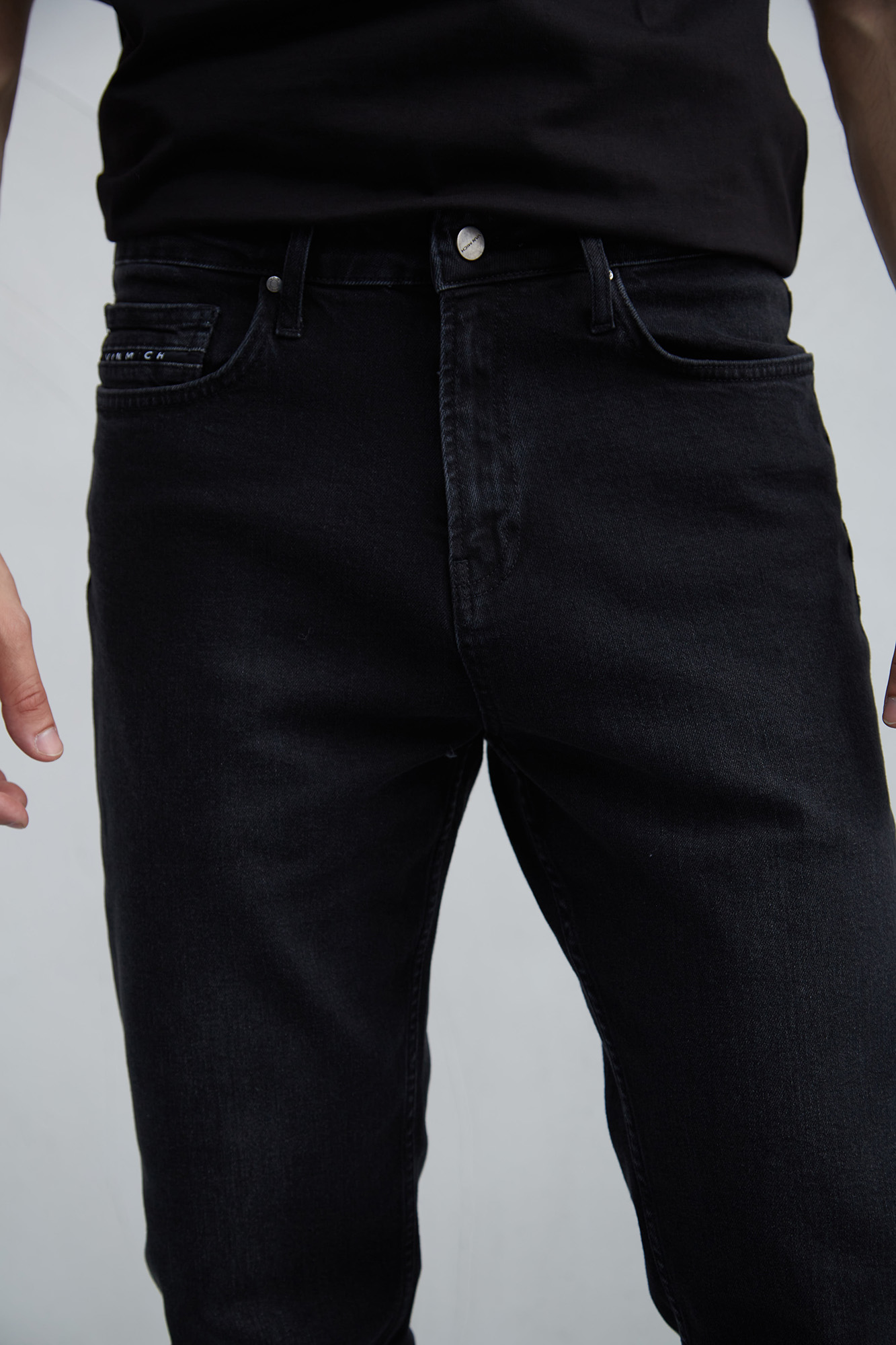 VM-231-33-014 Джинсы Regular Taper  Van Mich Черный