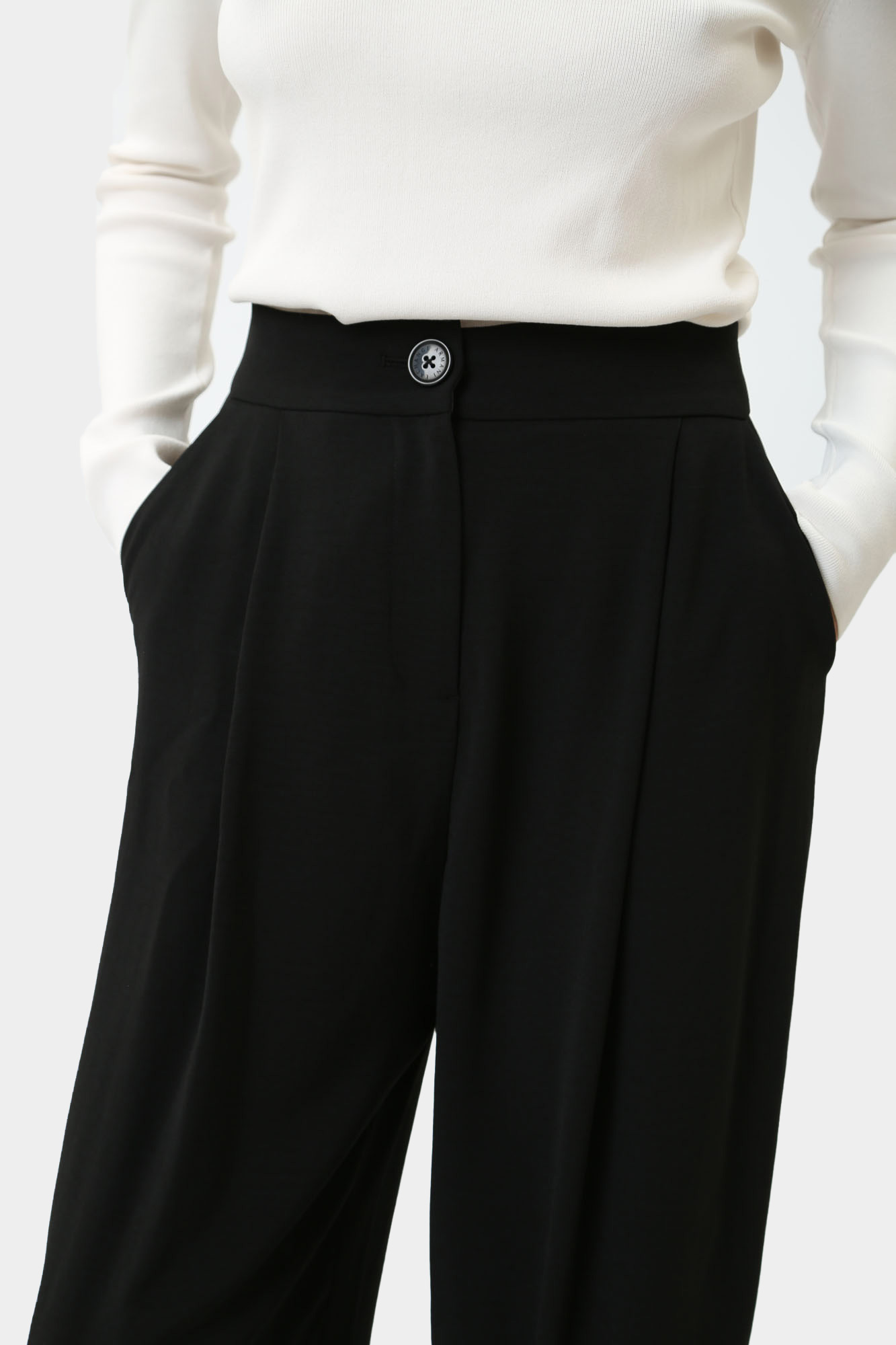 XW000253_AF10872 брюки armani exchange