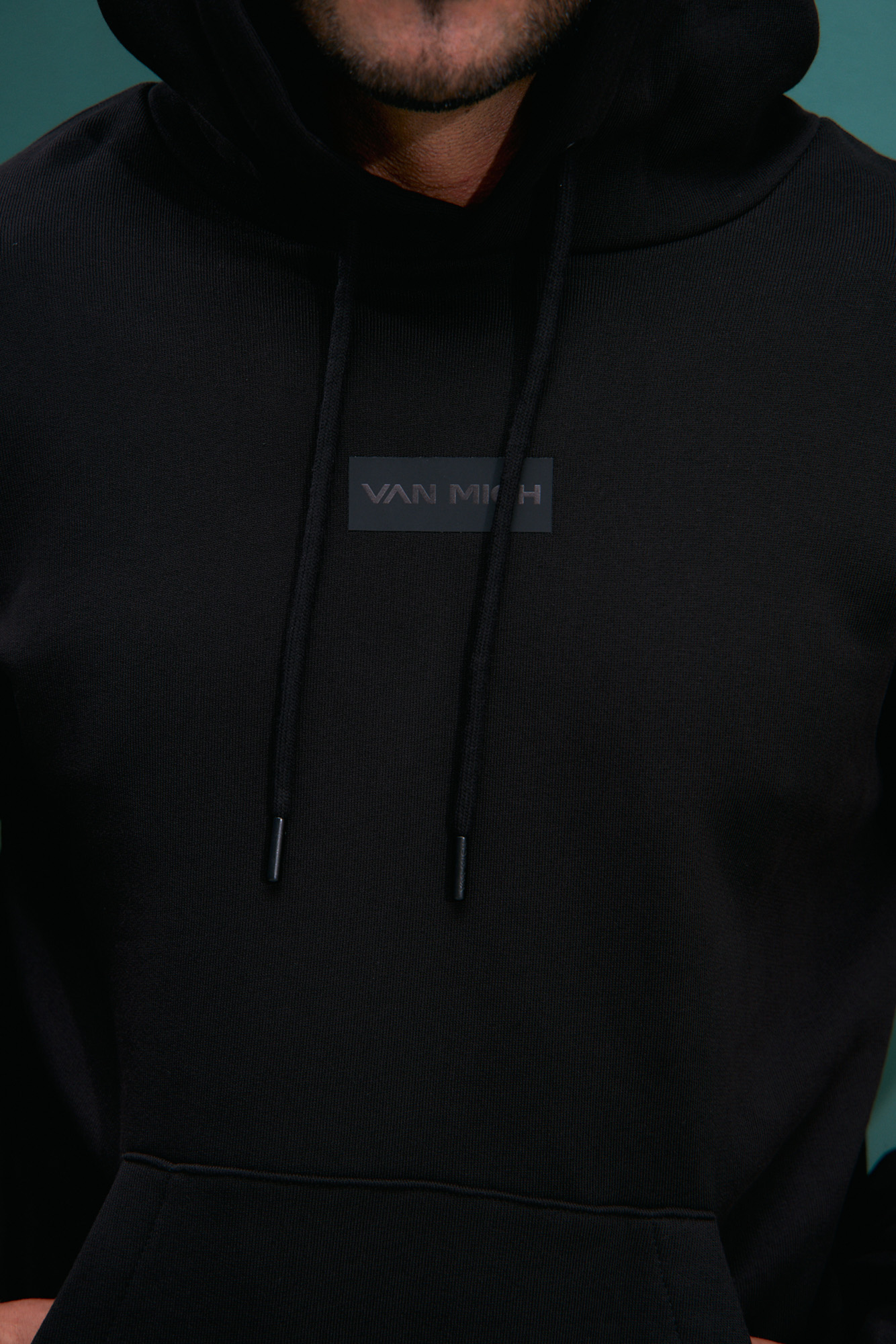 VM-232-20-037 Худи Van Mich Черный