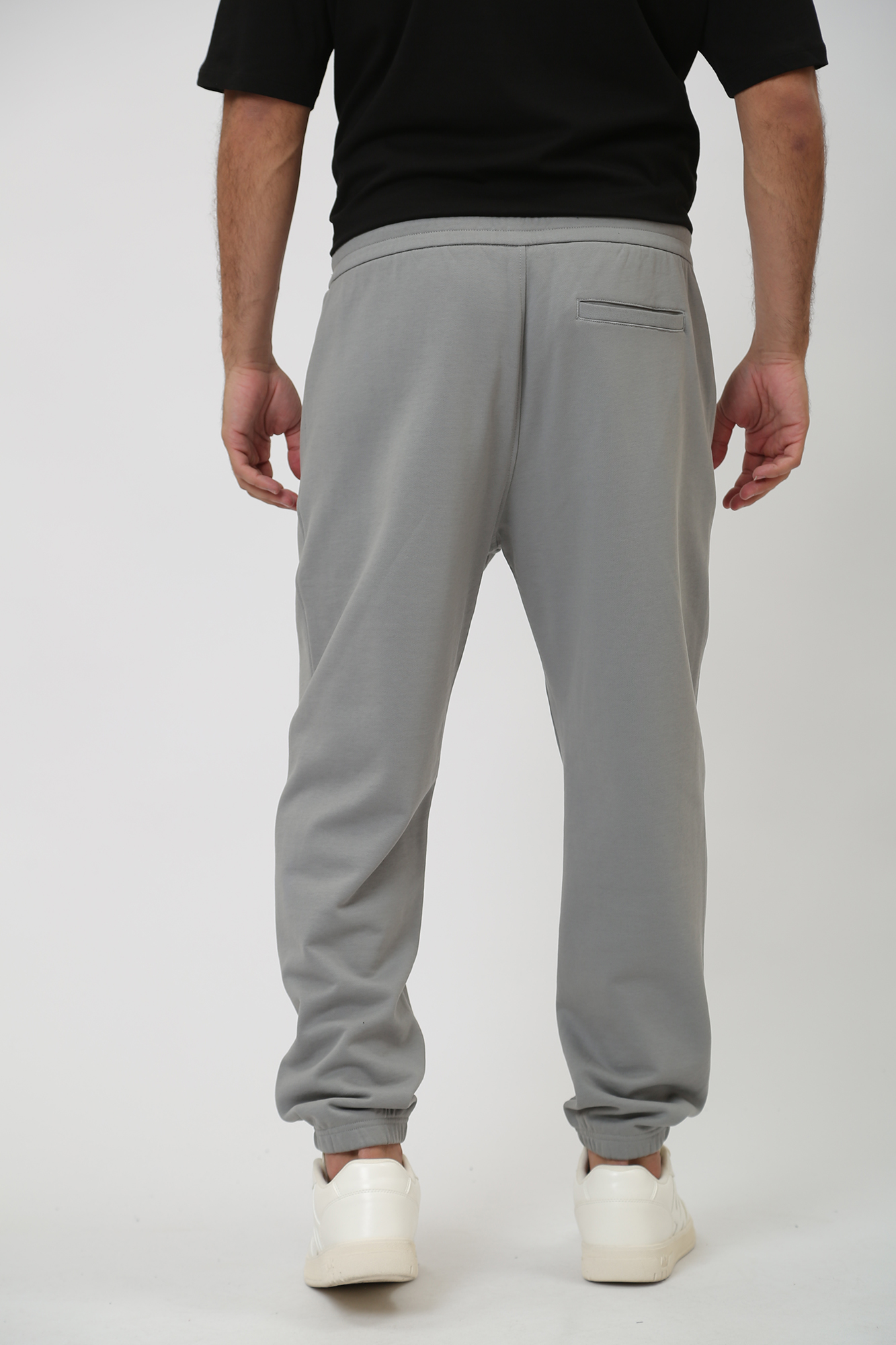3DZPLF_ZJ4XZ Брюки спортивные Armani Exchange Серый