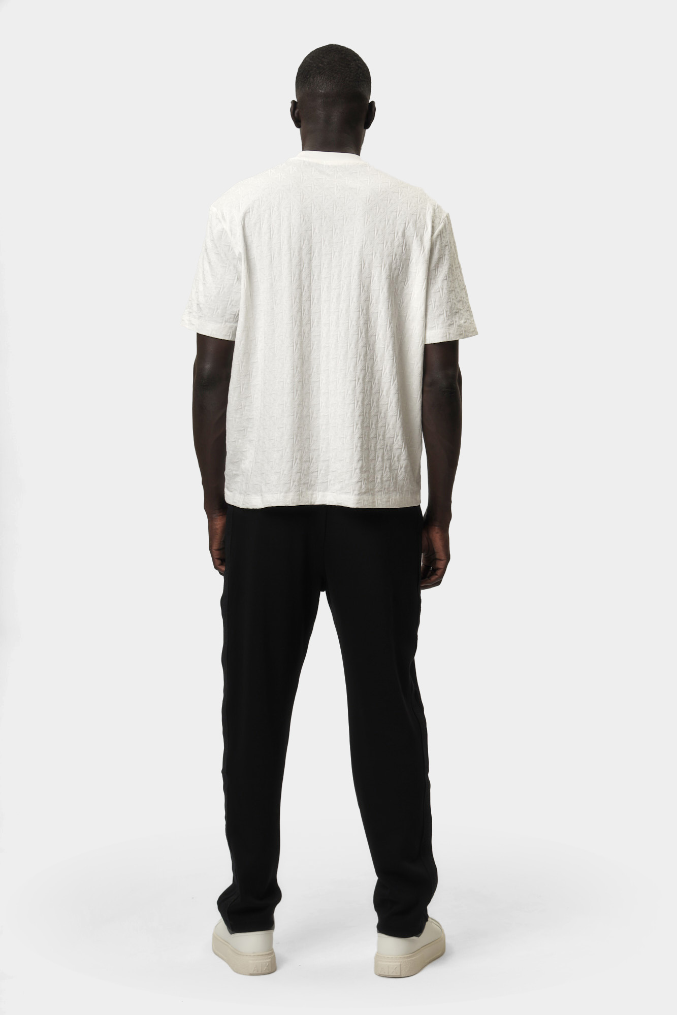 XM000268_AF10337 Футболка Armani Exchange Белый