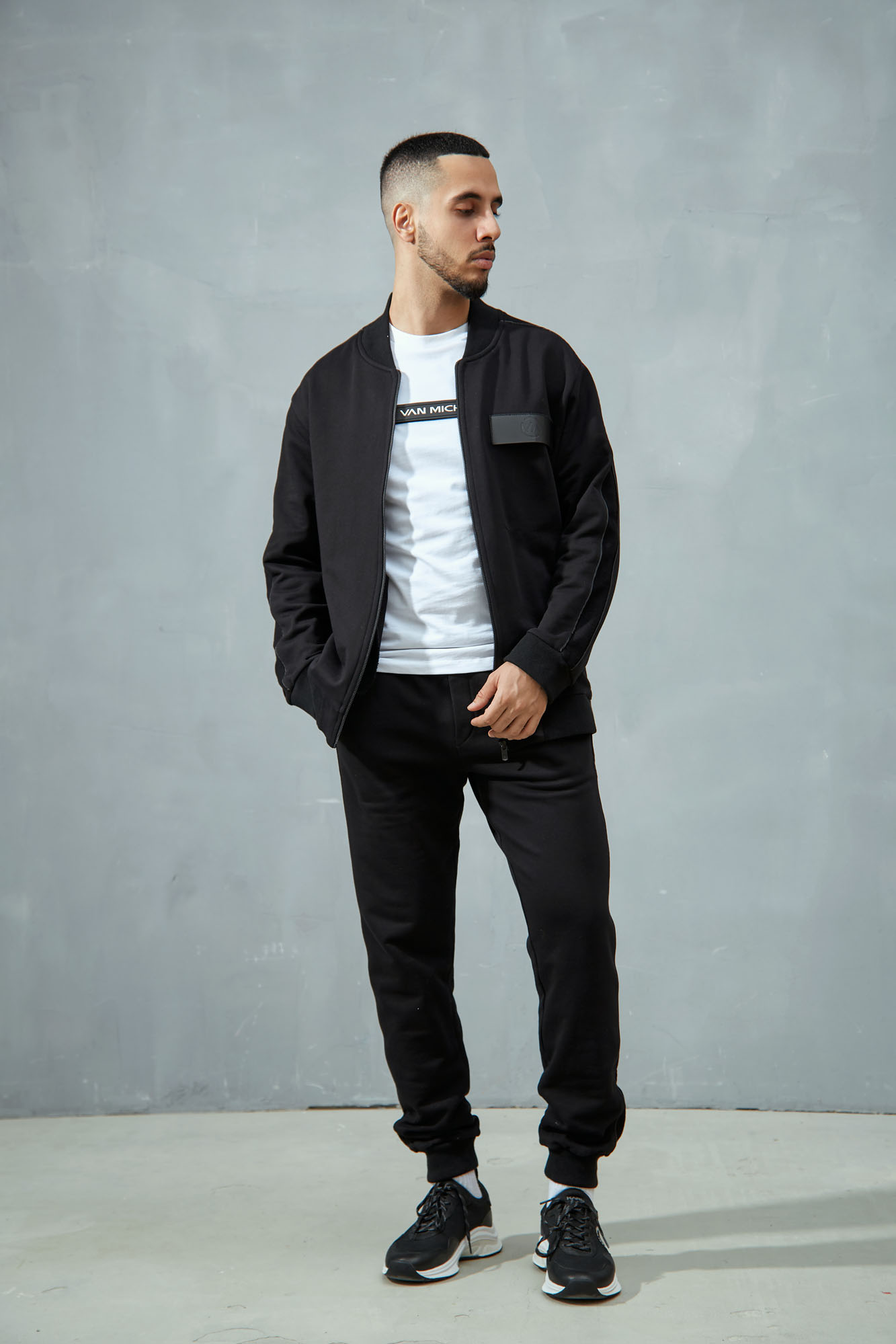 VM-ERK-20-045 Толстовка Van Mich Черный