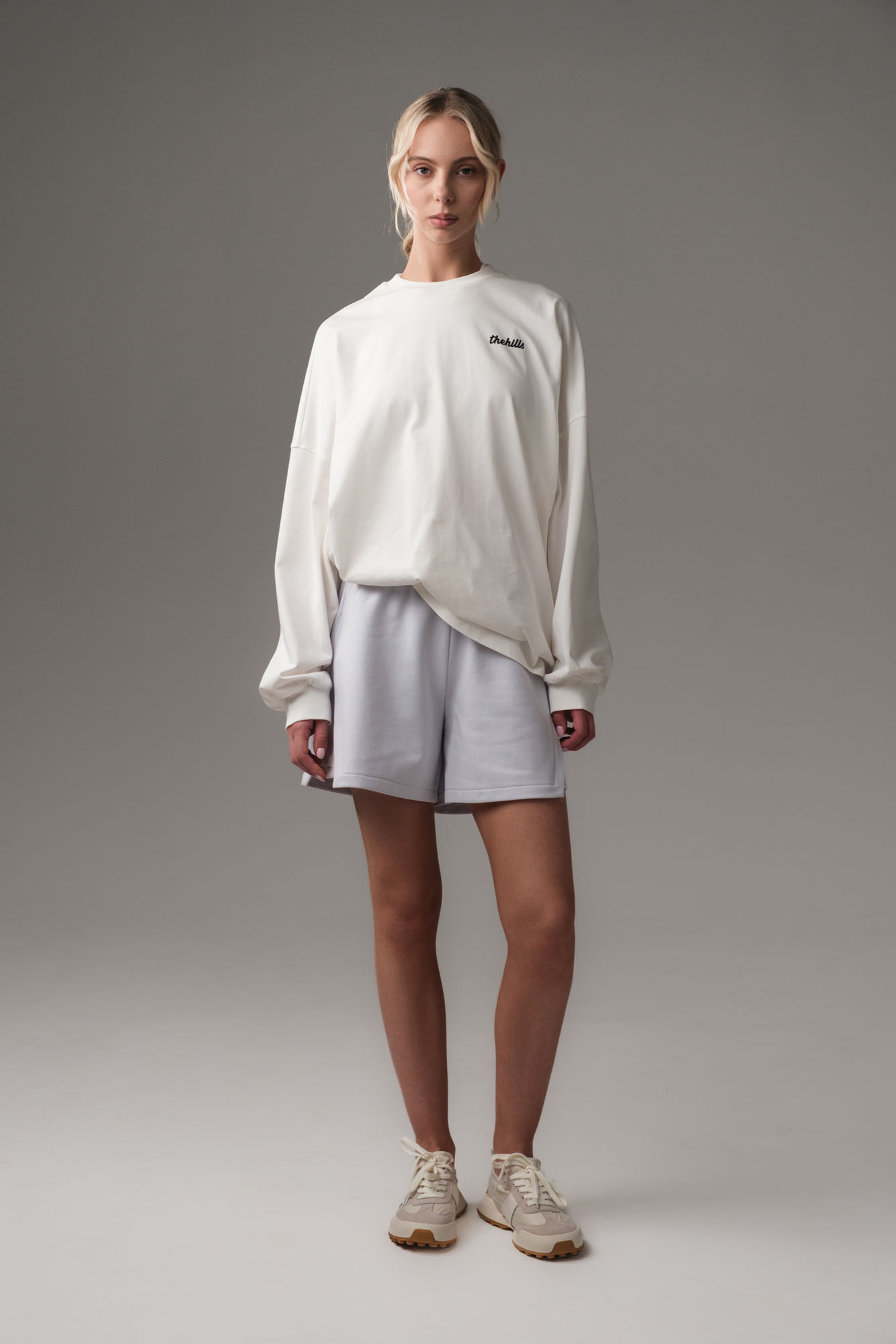 W-251-P-22-0050 лонгслив the hills 