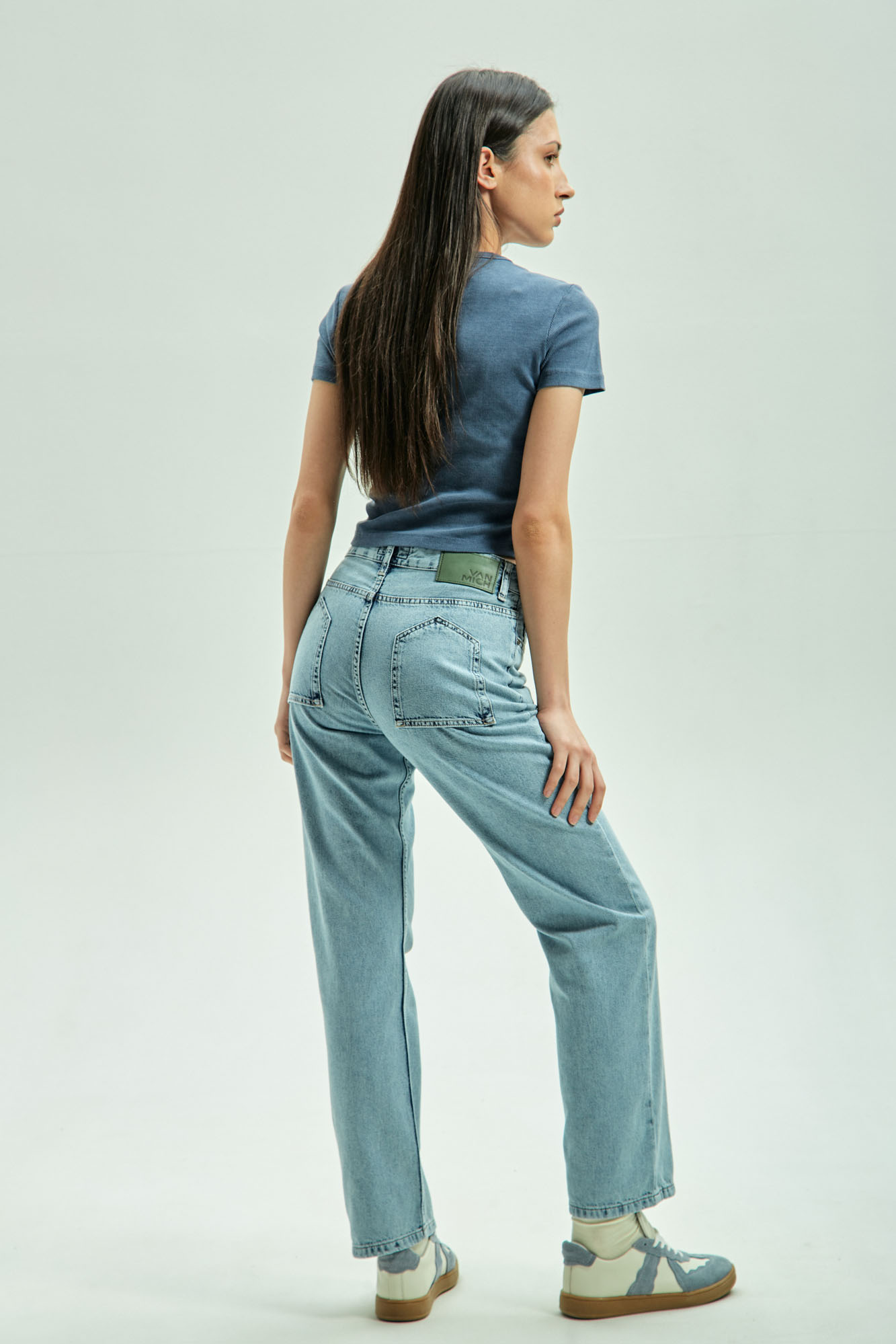 VW-OMA-33-020 джинсы straight  van mich 