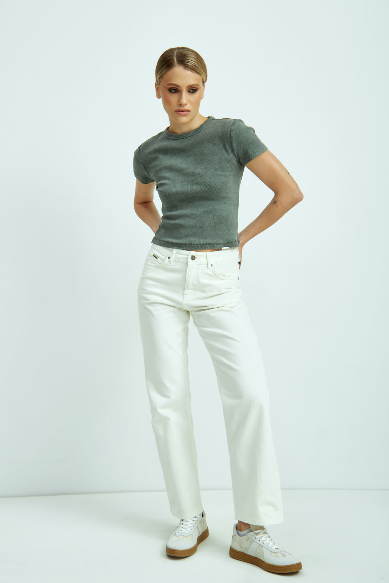 VW-FAT-22-056 кроп-топ van mich 