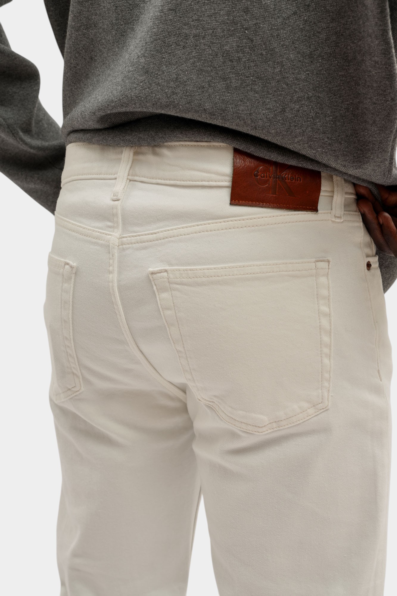 LV04LB781G Джинсы Calvin Klein Jeans Белый