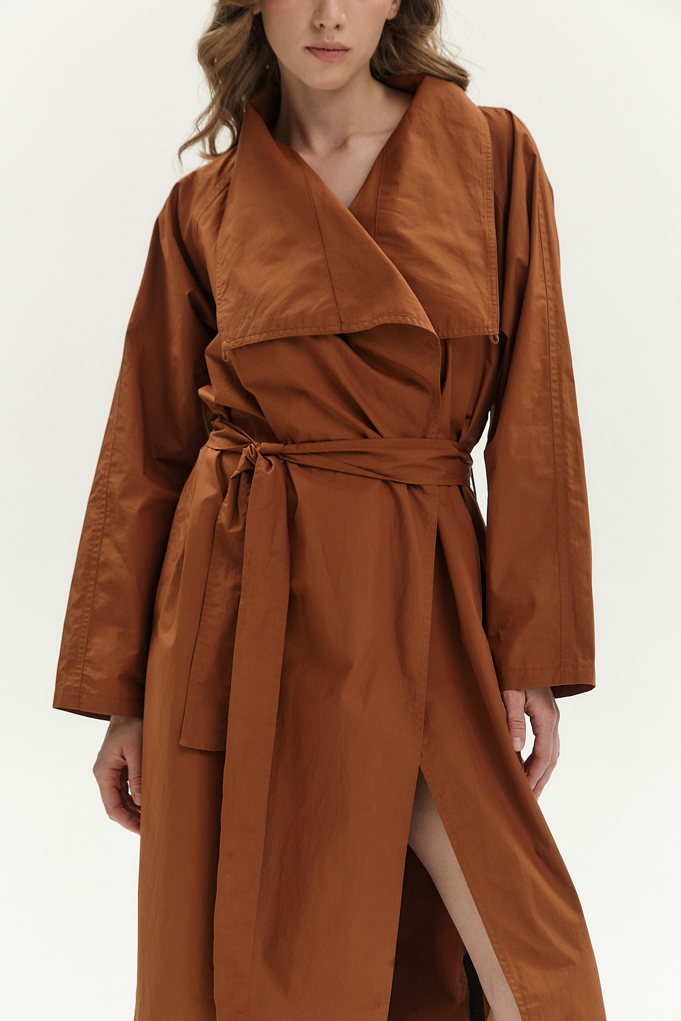 W-242-VA-42AD52 тренч the hills 