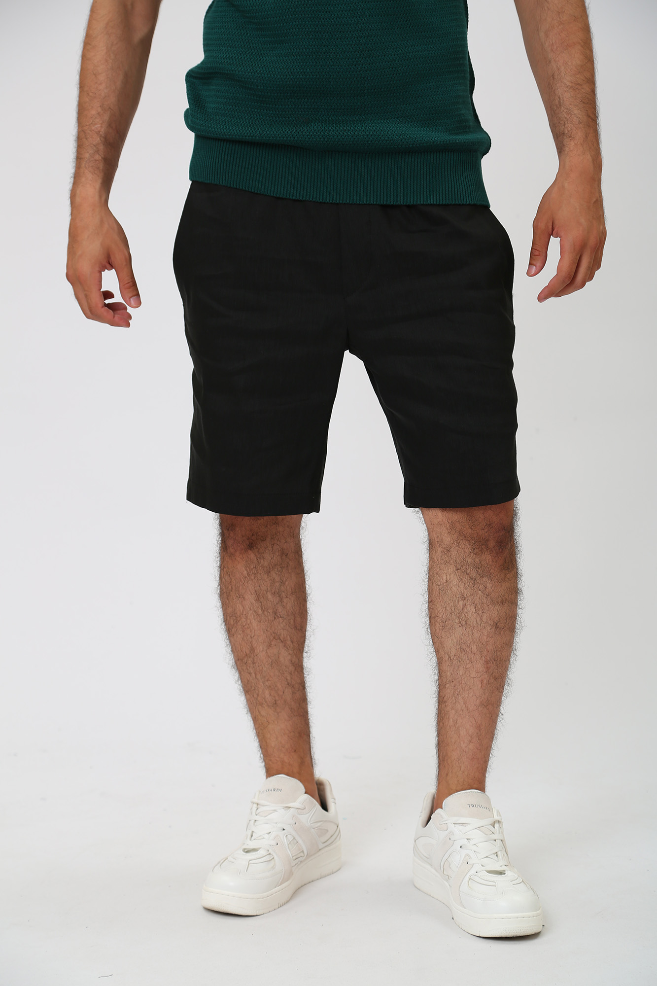 30032097_10013342 Шорты льняные Strellson Черный