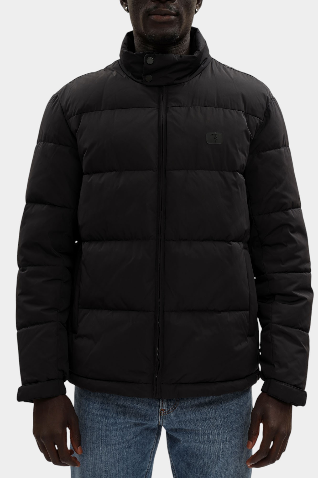 F007M000012N-MO804N11-08YS Куртка пуховая Trussardi Черный