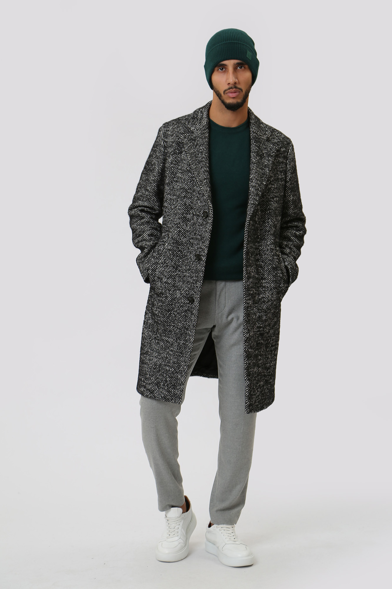 30038584_10012738 Шапка-шарф Strellson Зеленый