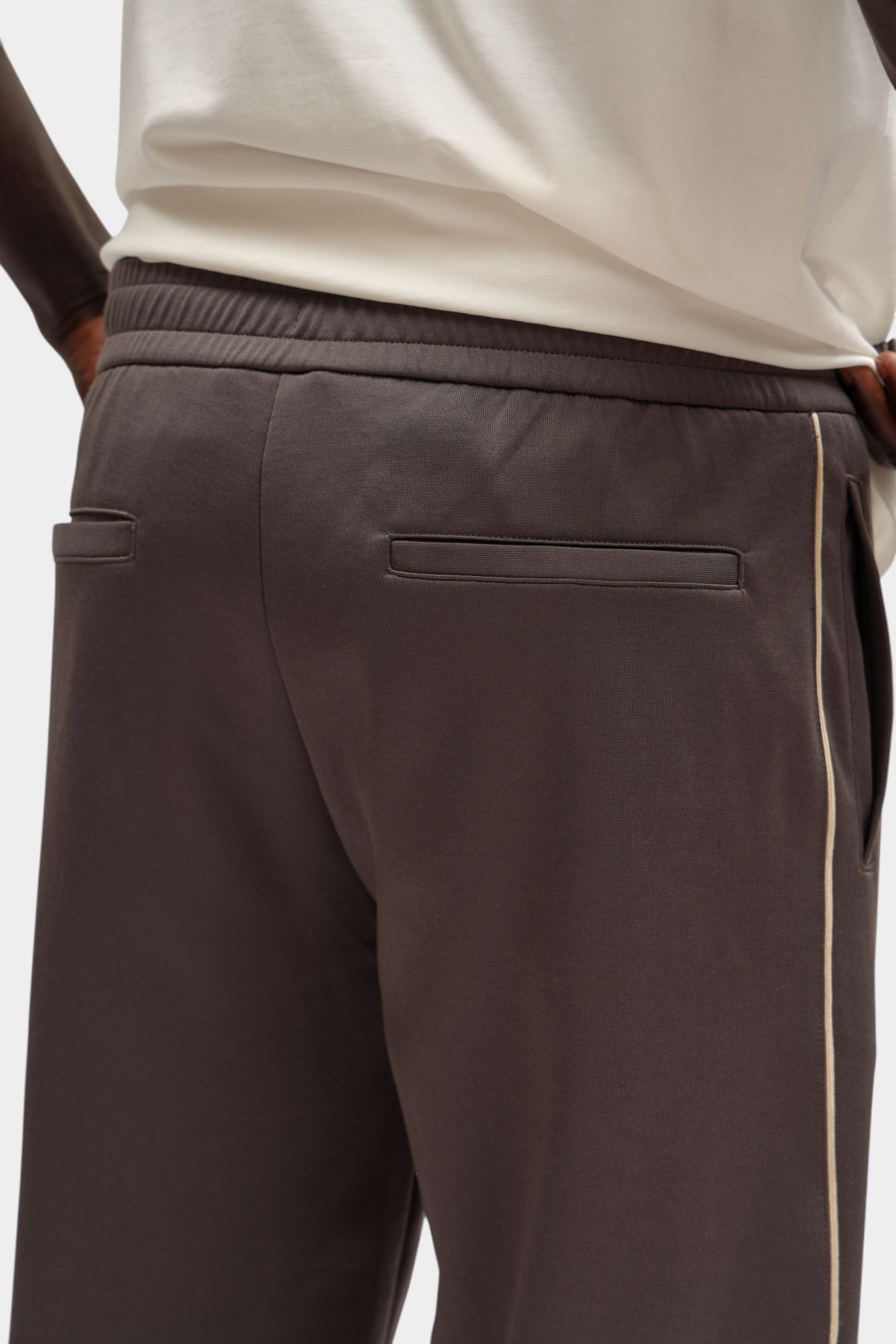 XM001358_AF16278 Брюки спортивные Armani Exchange Серый