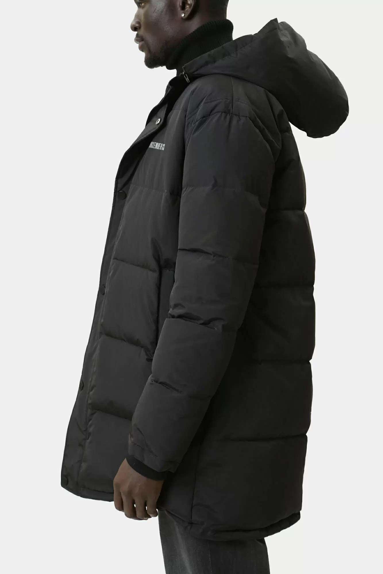 BMG0422 Пуховик Bikkembergs Черный