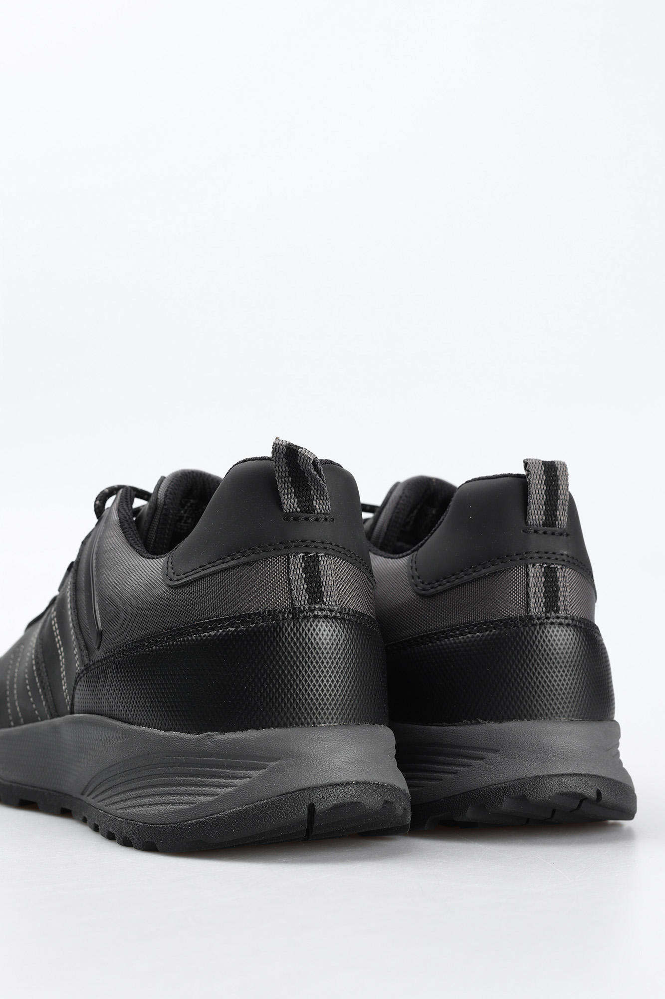 U26EZA0MEK0 Кроссовки Geox Черный