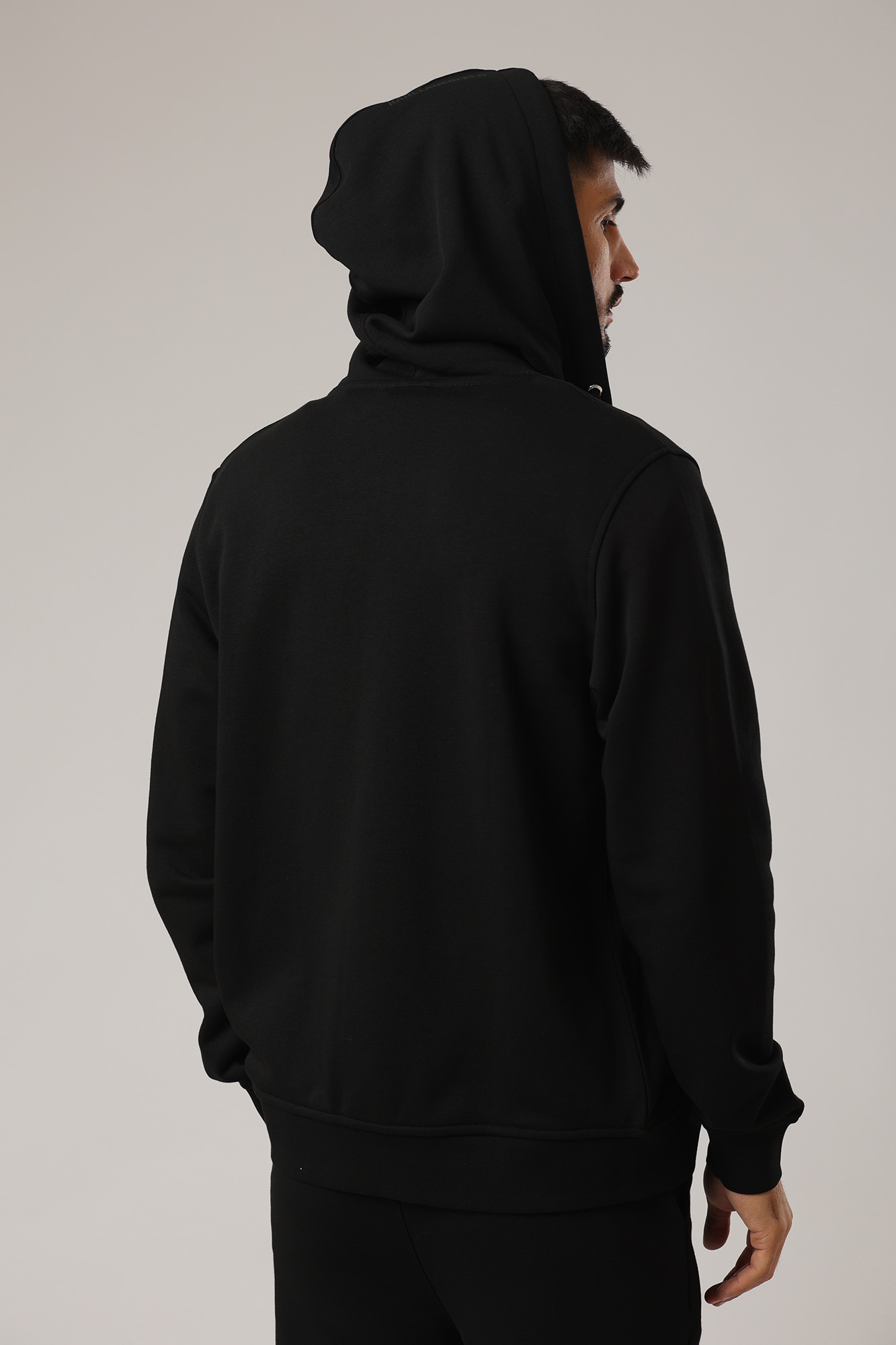 500900_705892 Толстовка Karl Lagerfeld Черный