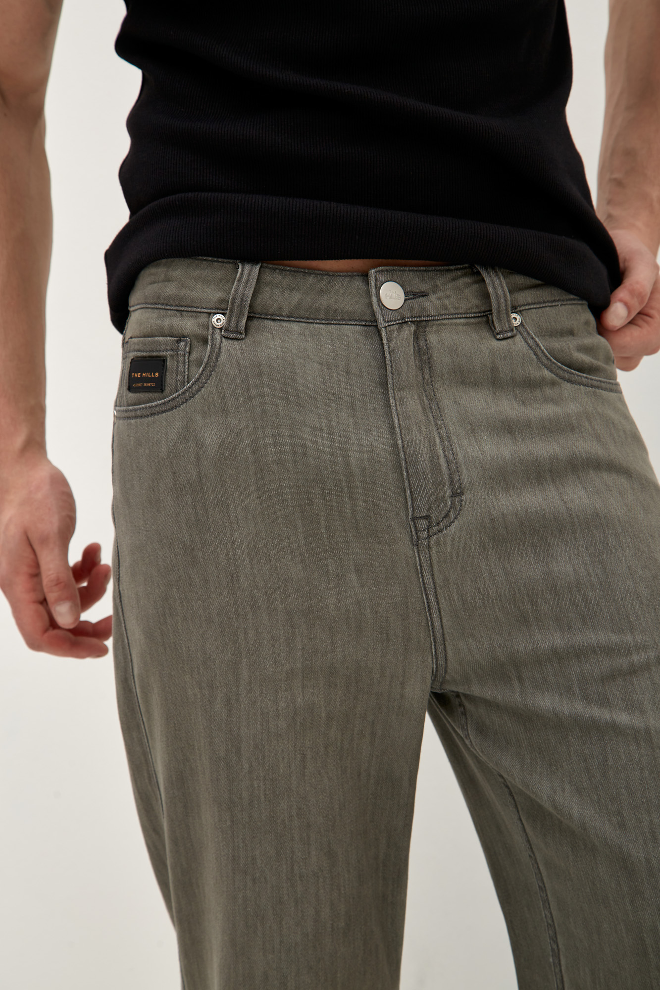 M-241-TK-56-1043 Брюки джинсовые The Hills Серый