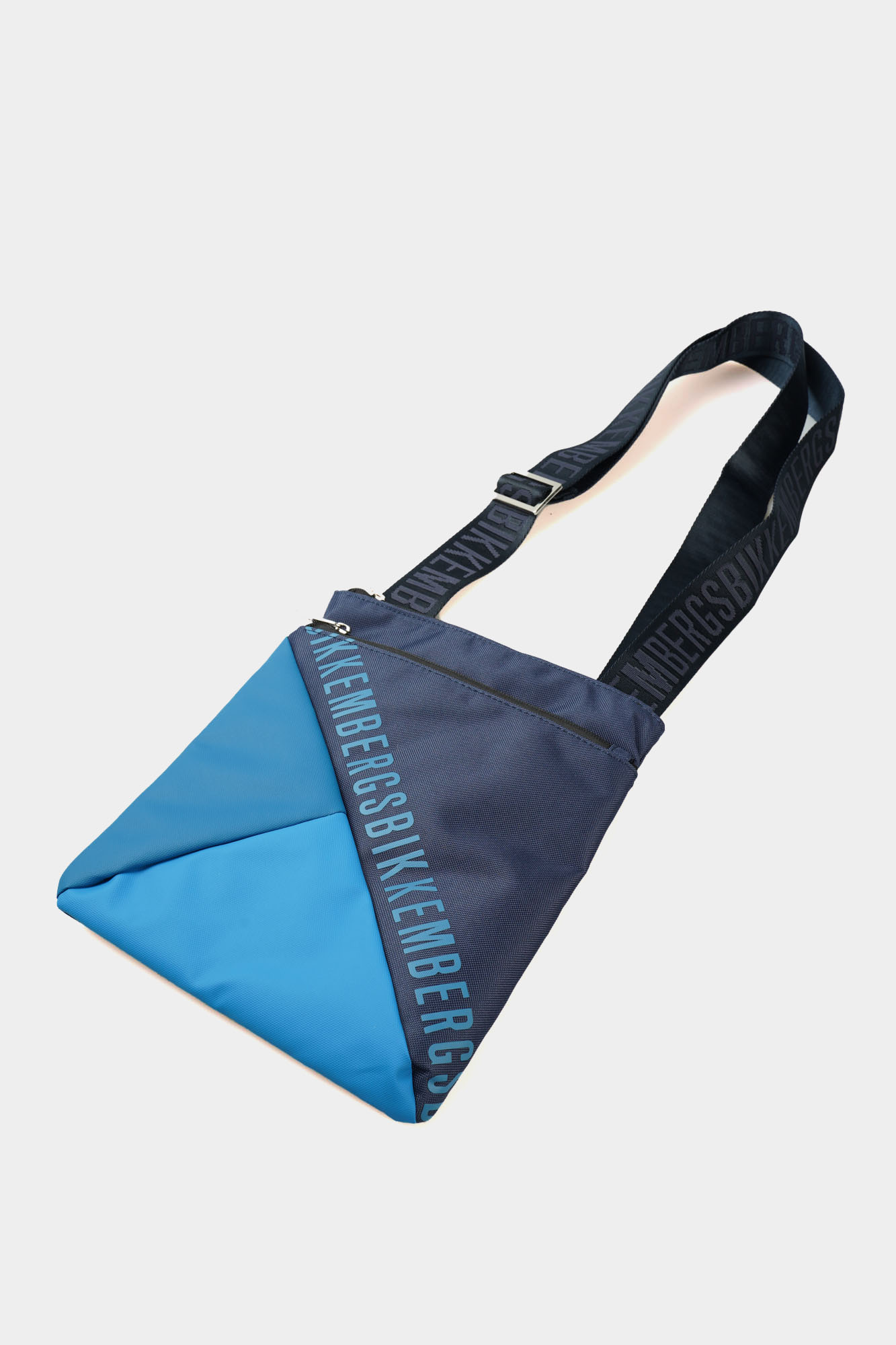 BKBO00469P Сумка Bikkembergs Голубой