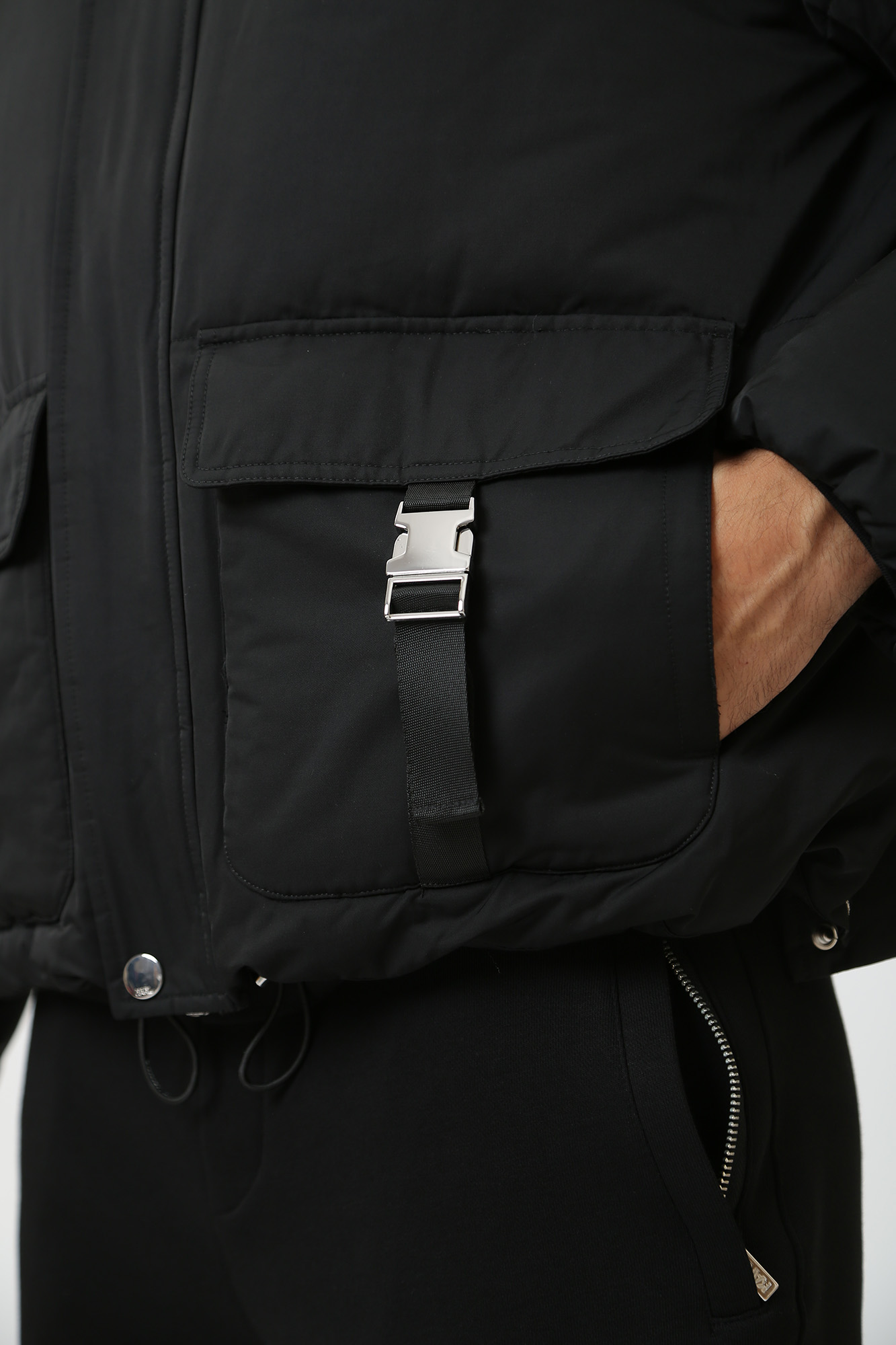 534515_505009 Куртка пуховая Karl Lagerfeld Черный