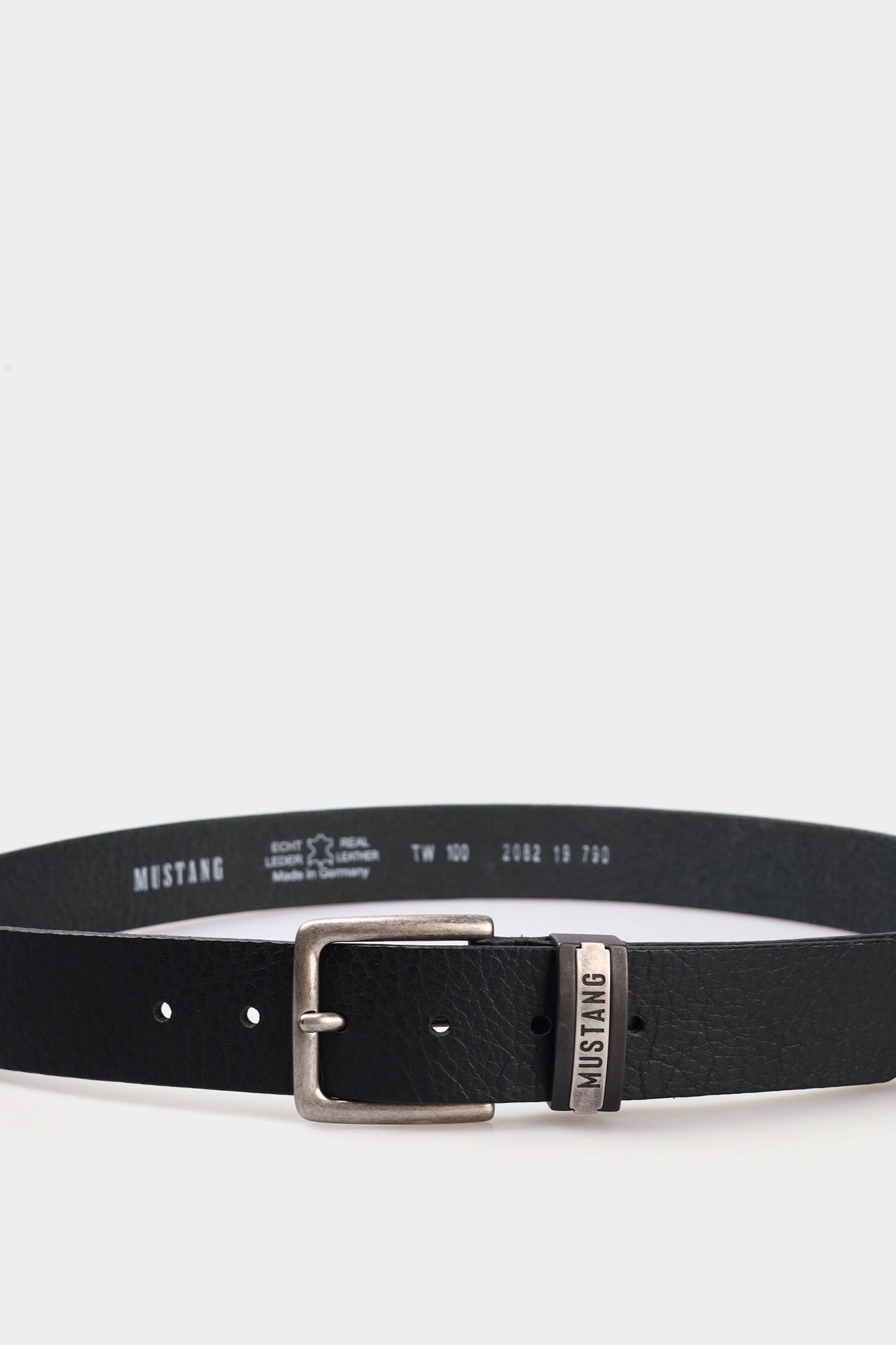 MG2082R19 Ремень Mustang Черный