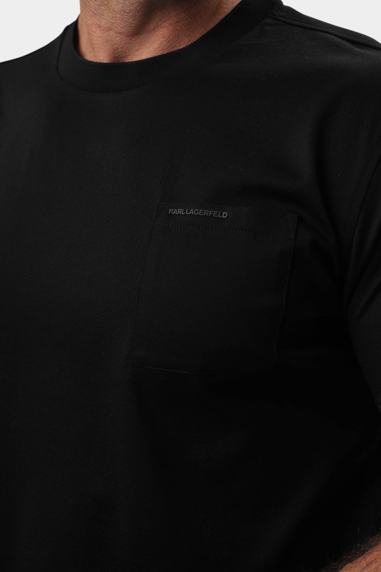 552203_755003 Футболка Karl Lagerfeld Черный