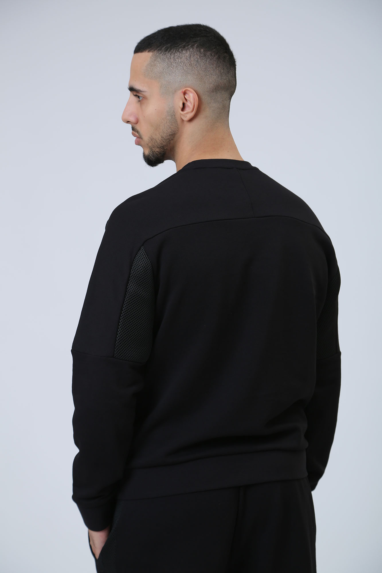 3DPM56_PJEQZ Свитшот EA7 Черный