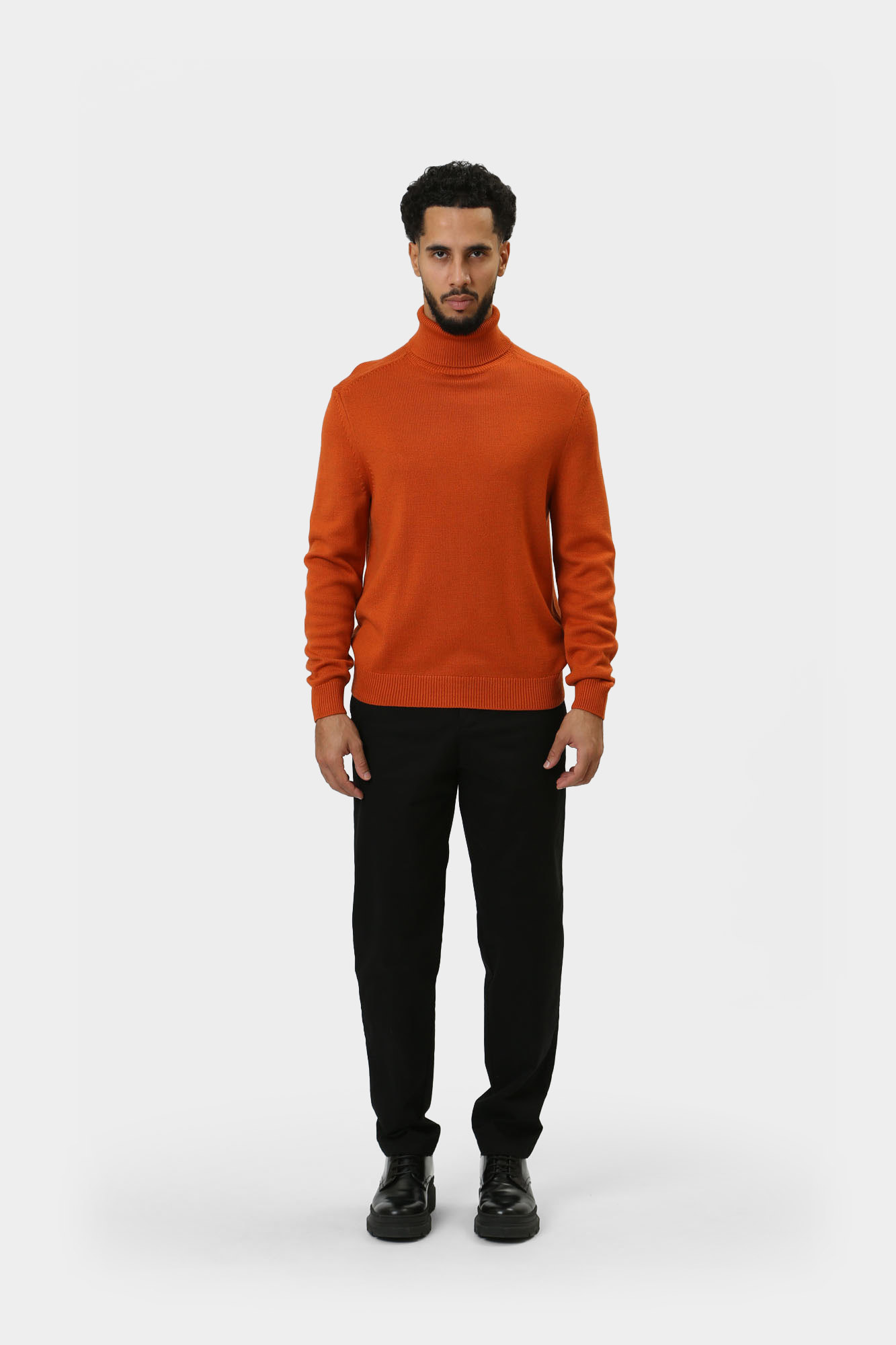 6DZP19_ZN5BZ Брюки чиносы Armani Exchange Черный